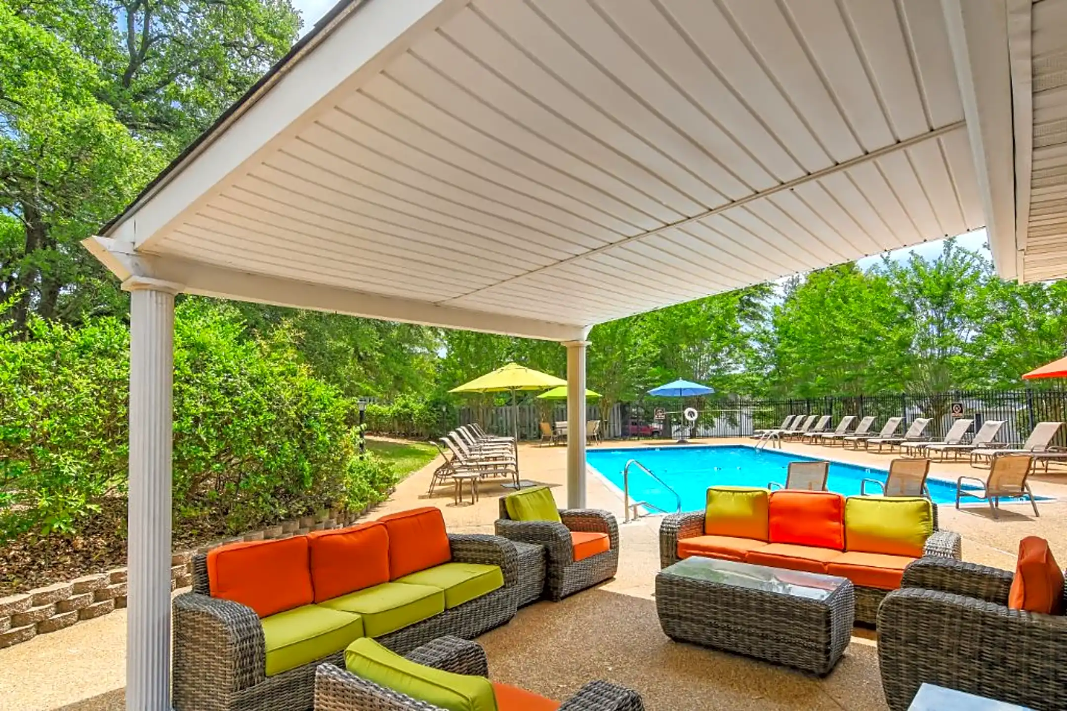 Parklane Apartments MS 39648