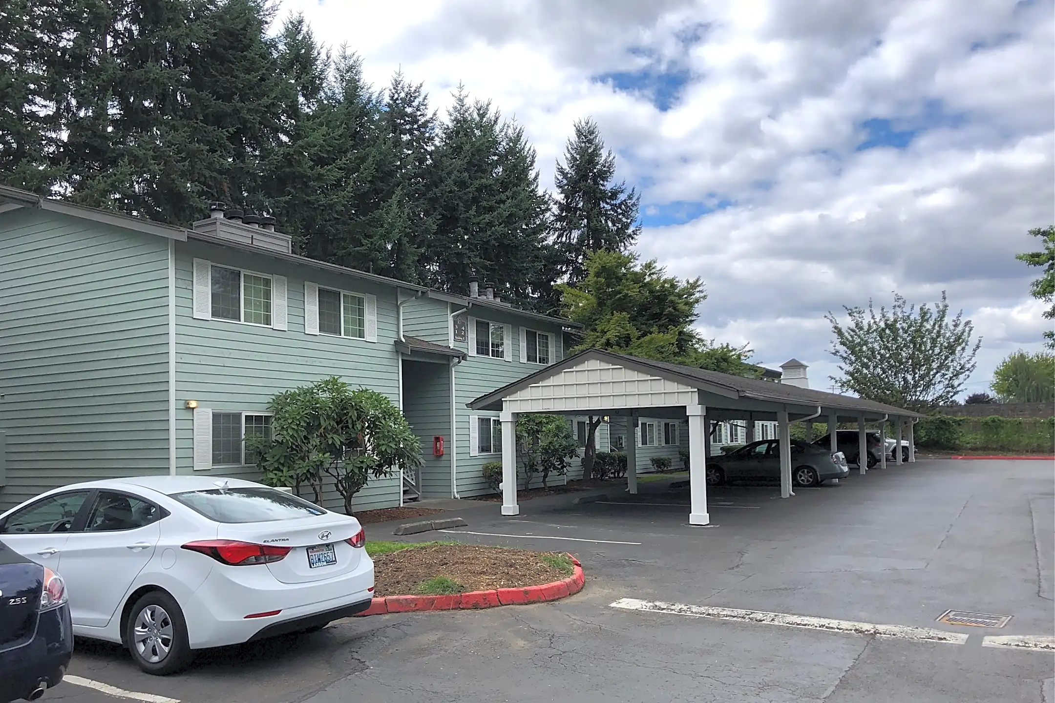 Crossroads Apartments Puyallup