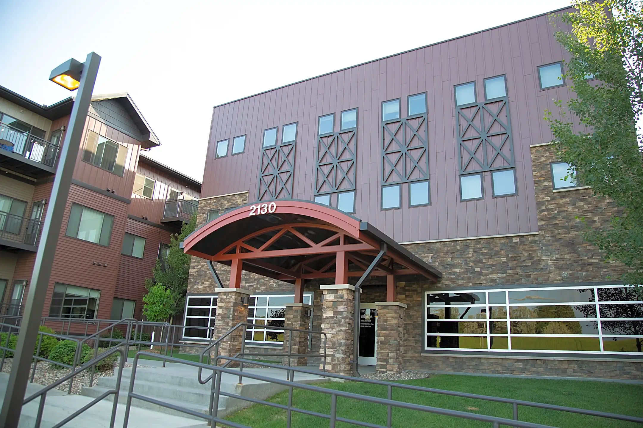 Building - River Ridge Apartments - Bismarck, ND