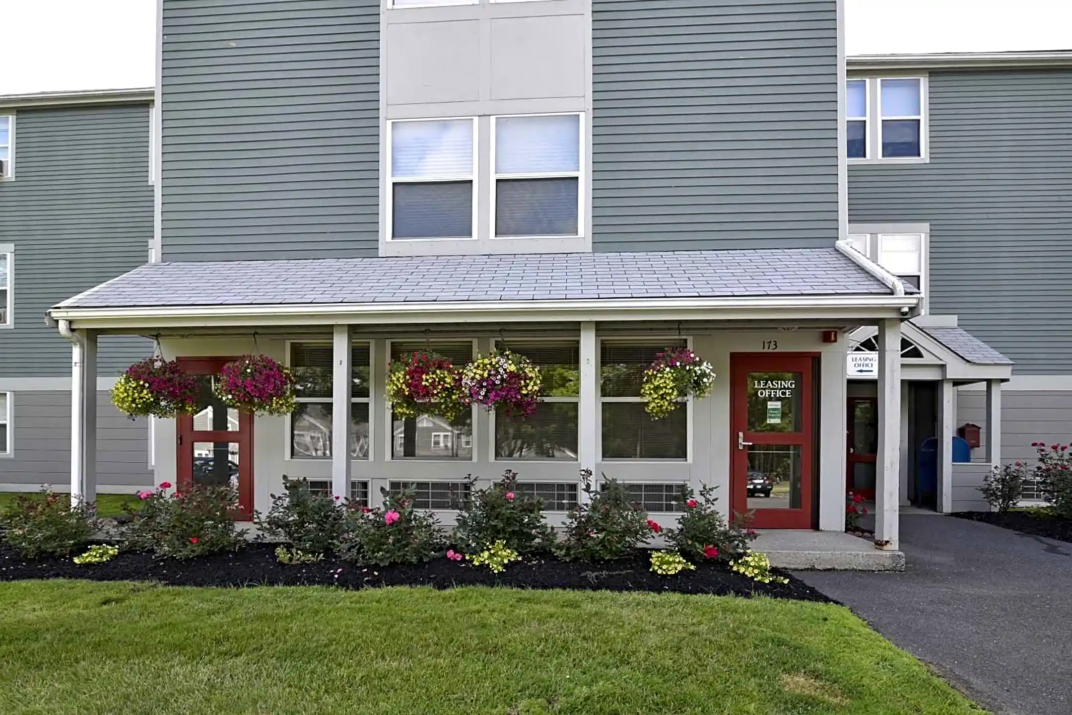 Leasing Office - Riverboat Village - South Hadley, MA