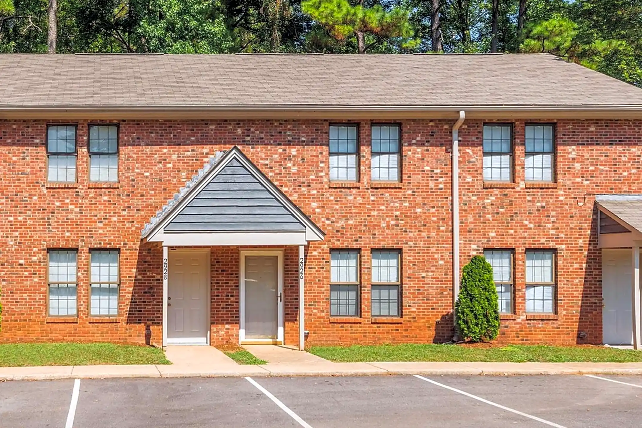 Forest Edge Townhomes Raleigh, NC 27610