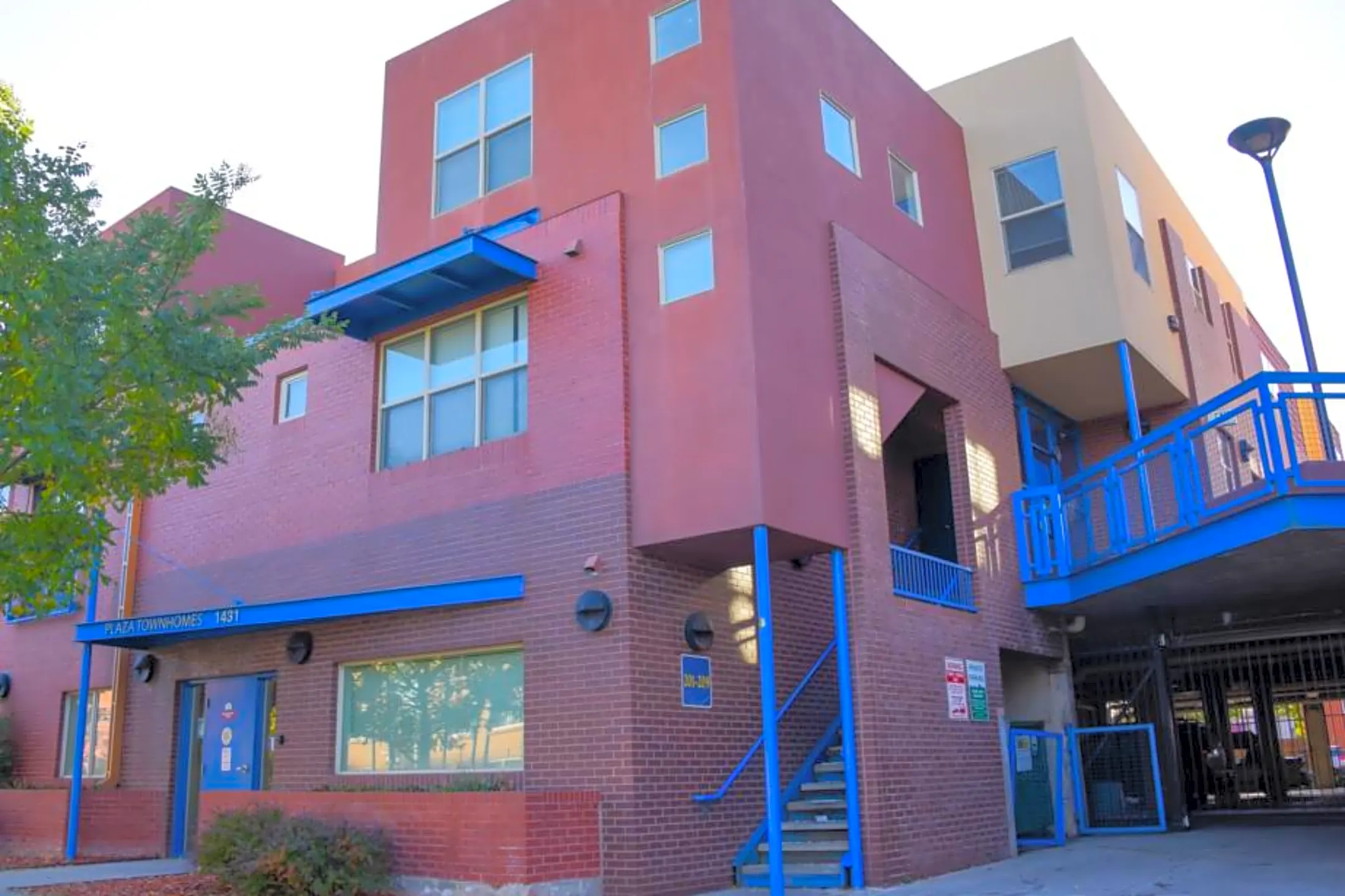 Plaza Townhomes Aurora, CO 80010