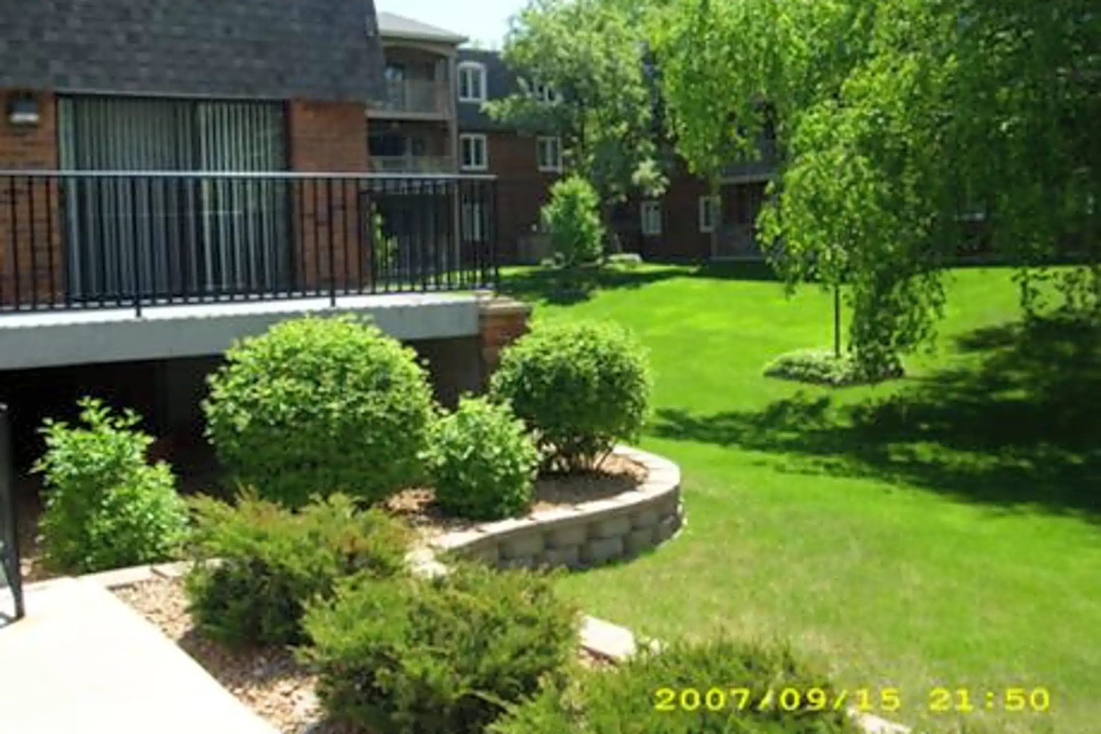 Oaks of Heatherwood West Saint Paul, MN 55118