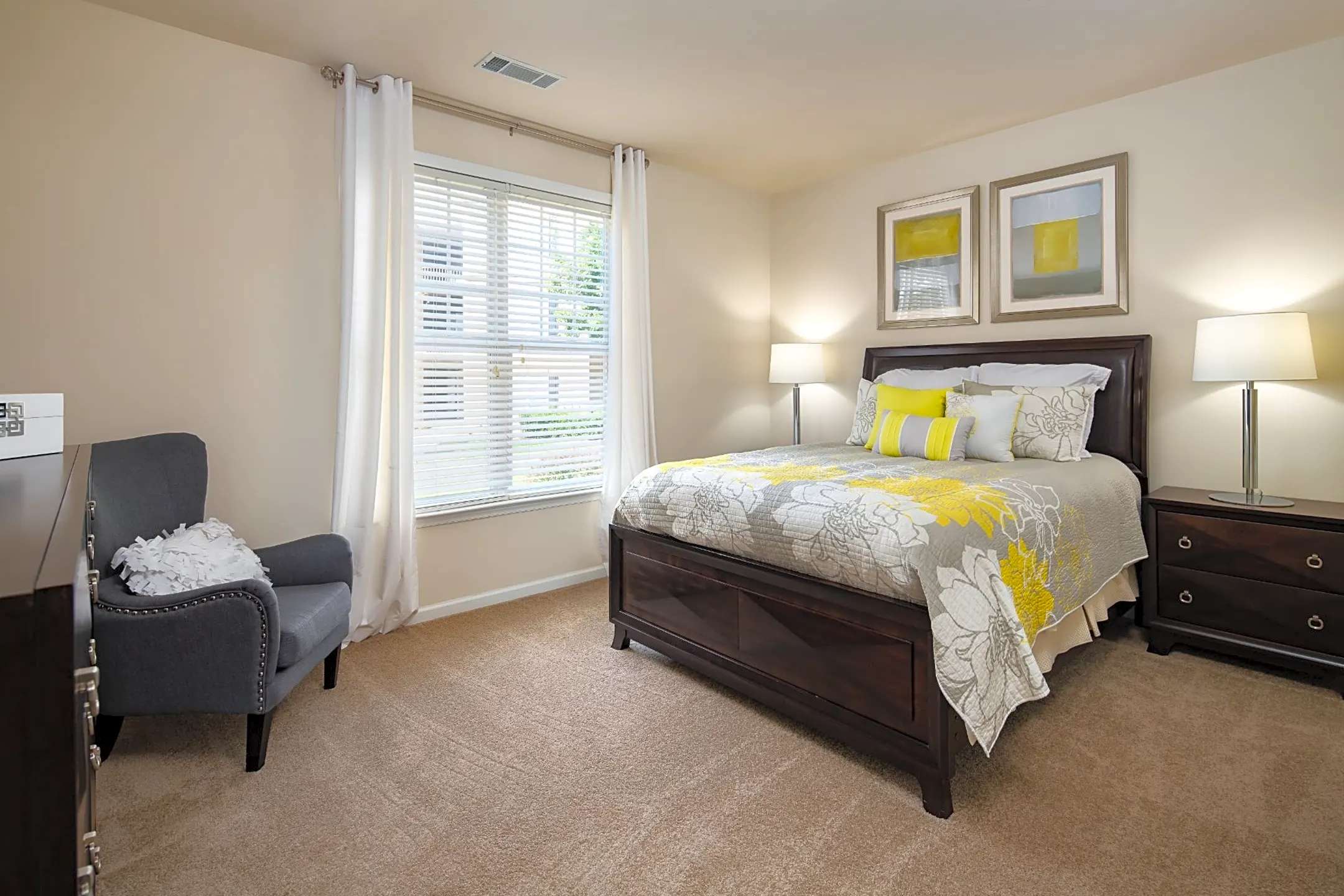 Abberly Place at White Oak Crossing Garner, NC 27529