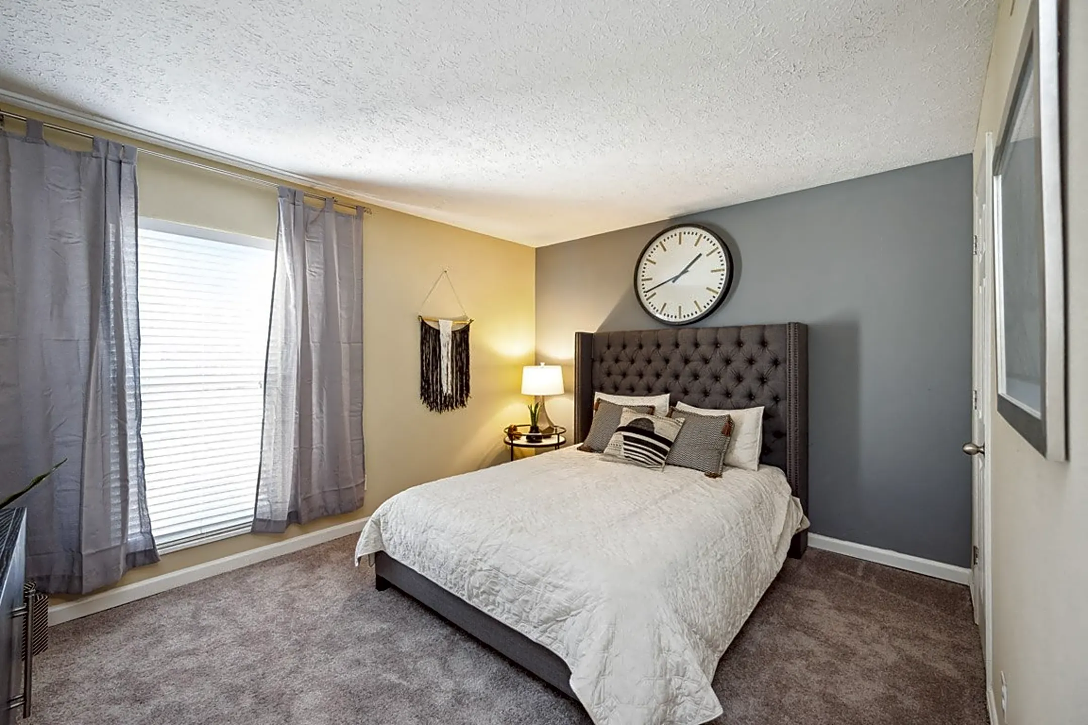 The Grove At Lyndon 7716 Sundance Dr Louisville, KY Apartments for