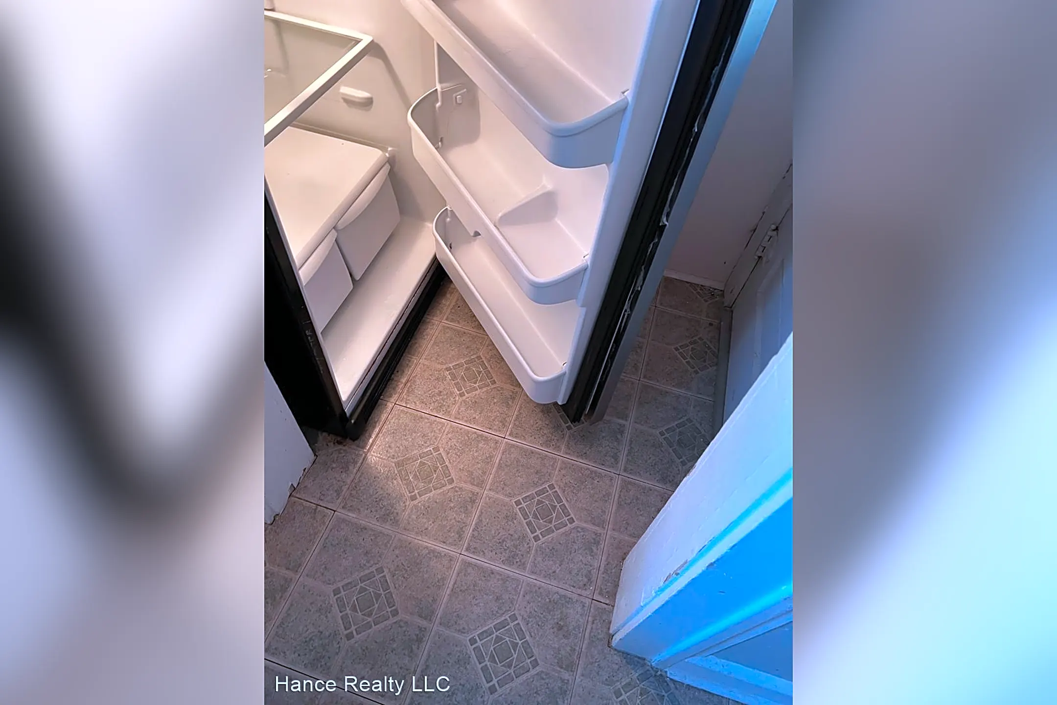 2907 N Elmendorf St Apartments San Antonio, TX 78201