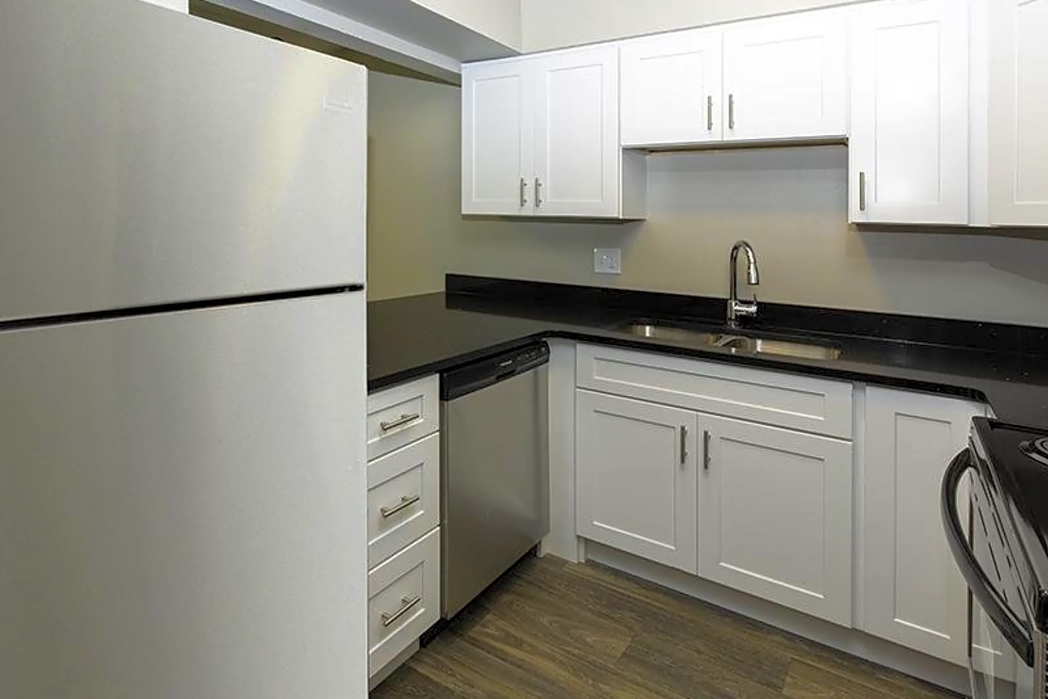Kitchen - Apartments at Decker Lake - Salt Lake City, UT