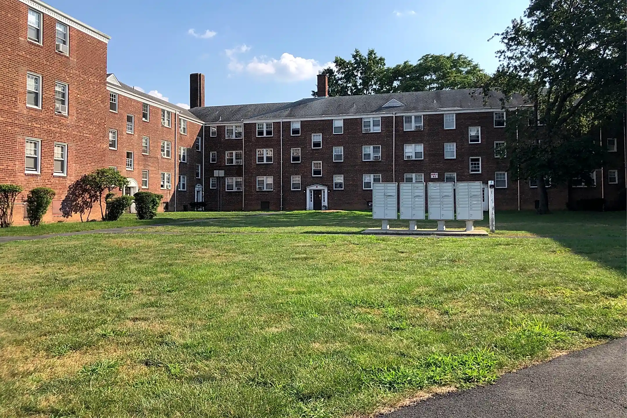 Middle Village Apartments For Rent