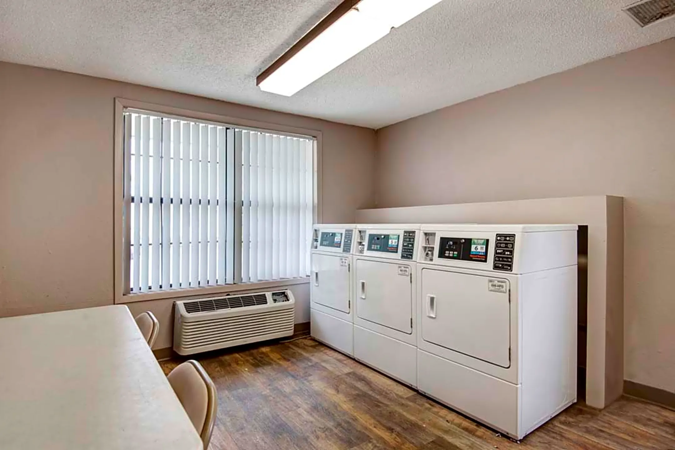 Branchwood Apartments 7785 Branchwood Ln Winter Park, FL Apartments