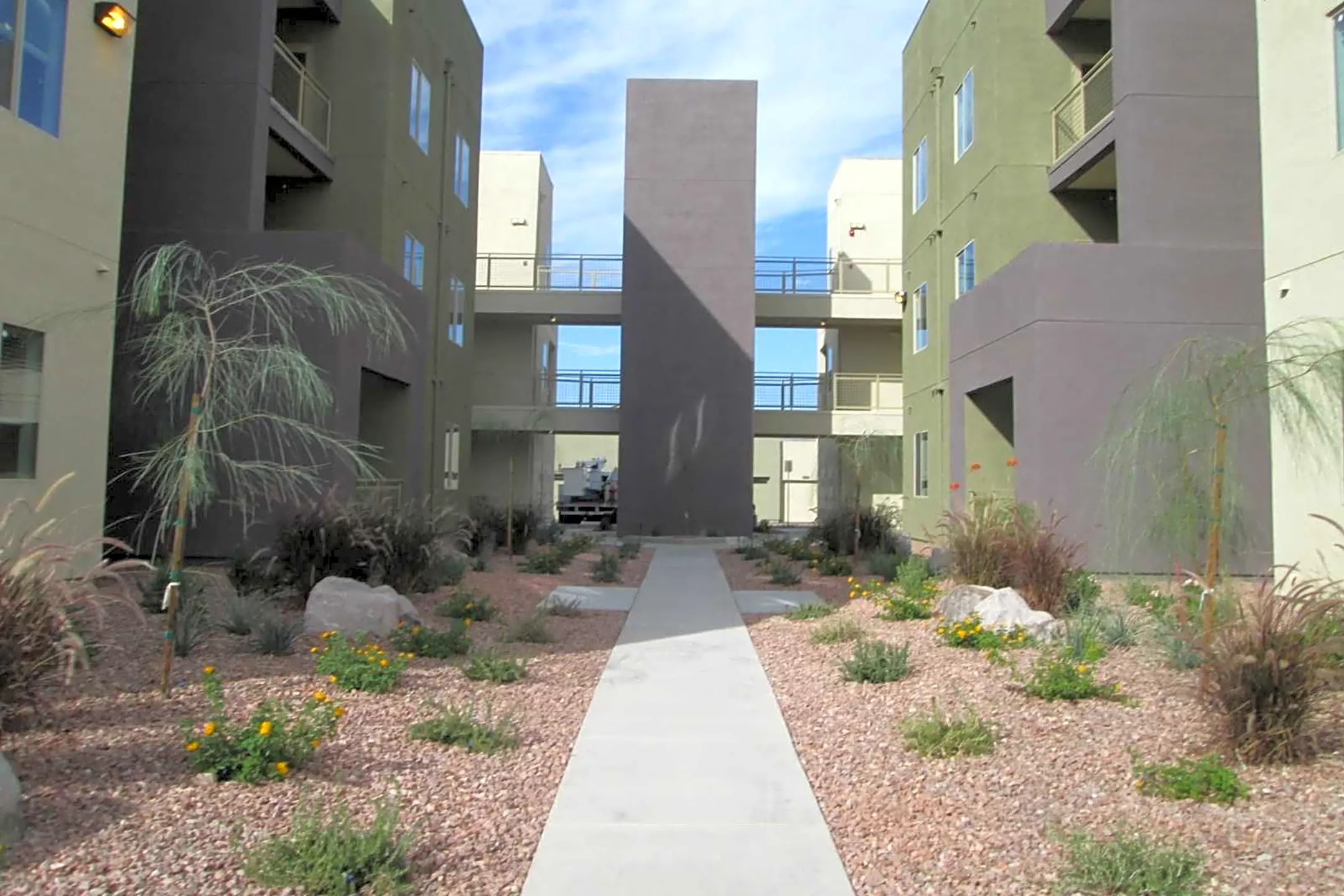 Courtyard - Joshua Hills Condos - North Las Vegas, NV
