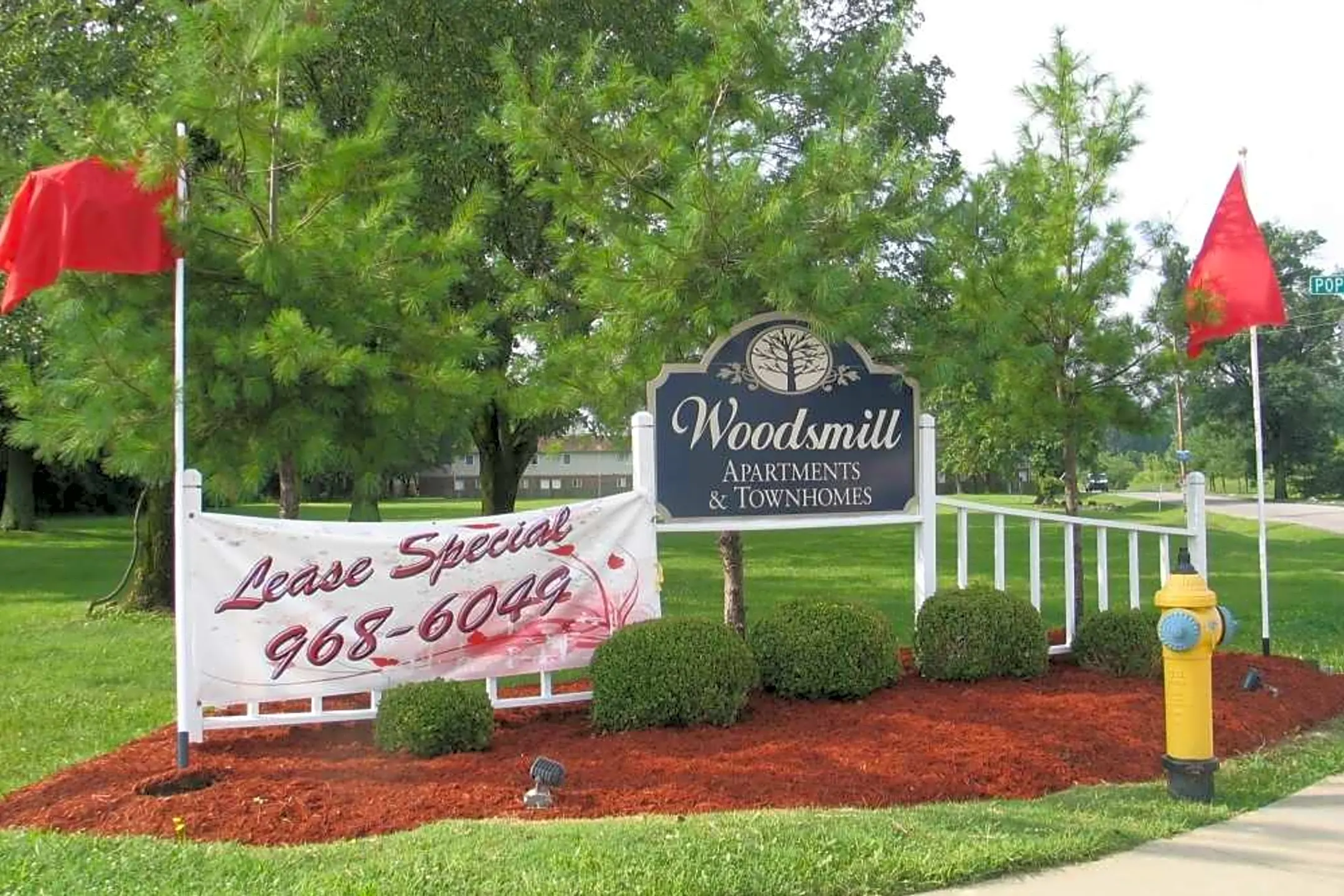 Community Signage - Woodsmill - Louisville, KY