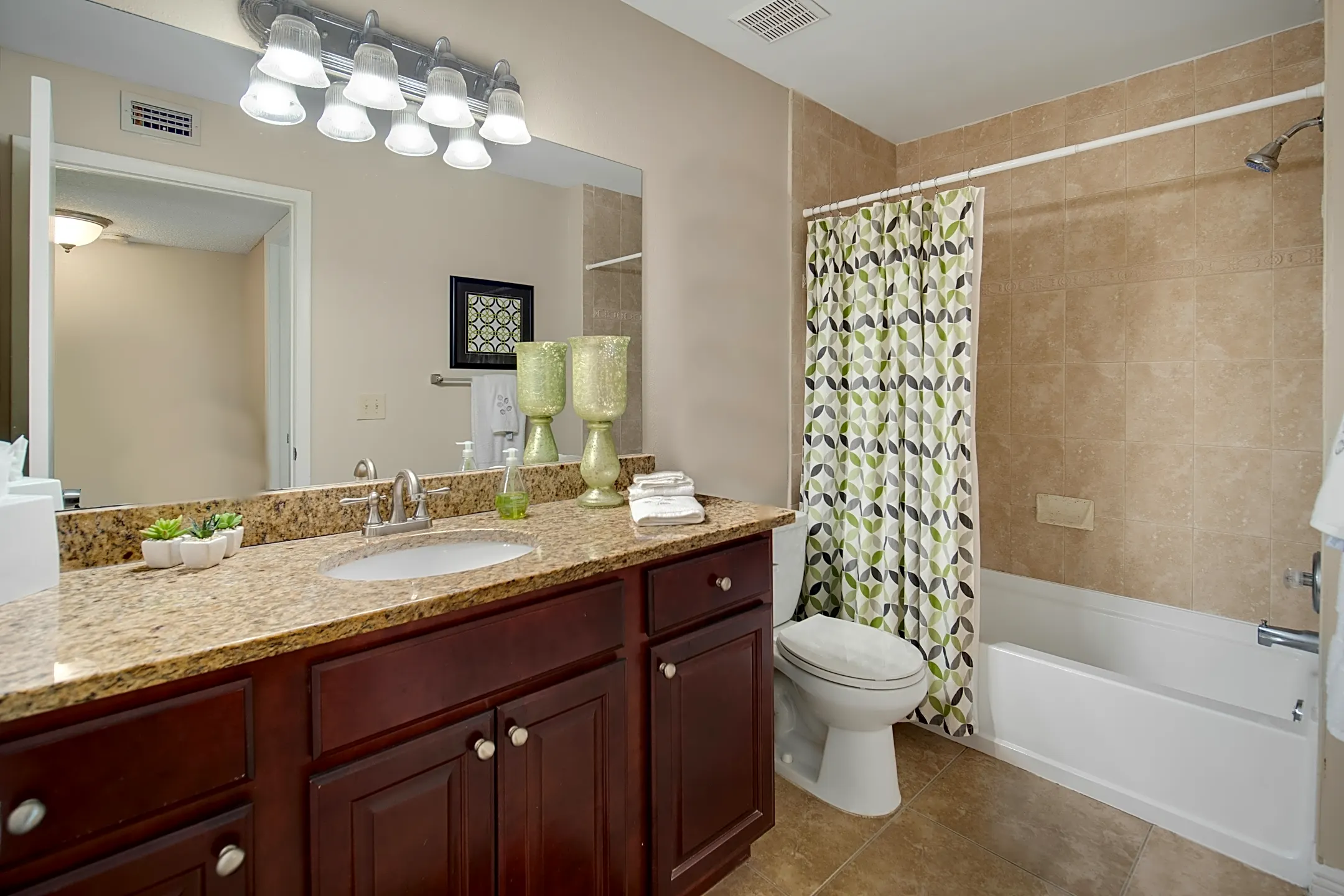 Belvedere at Quail Run 260 Quail Forest Blvd Naples, FL Apartments