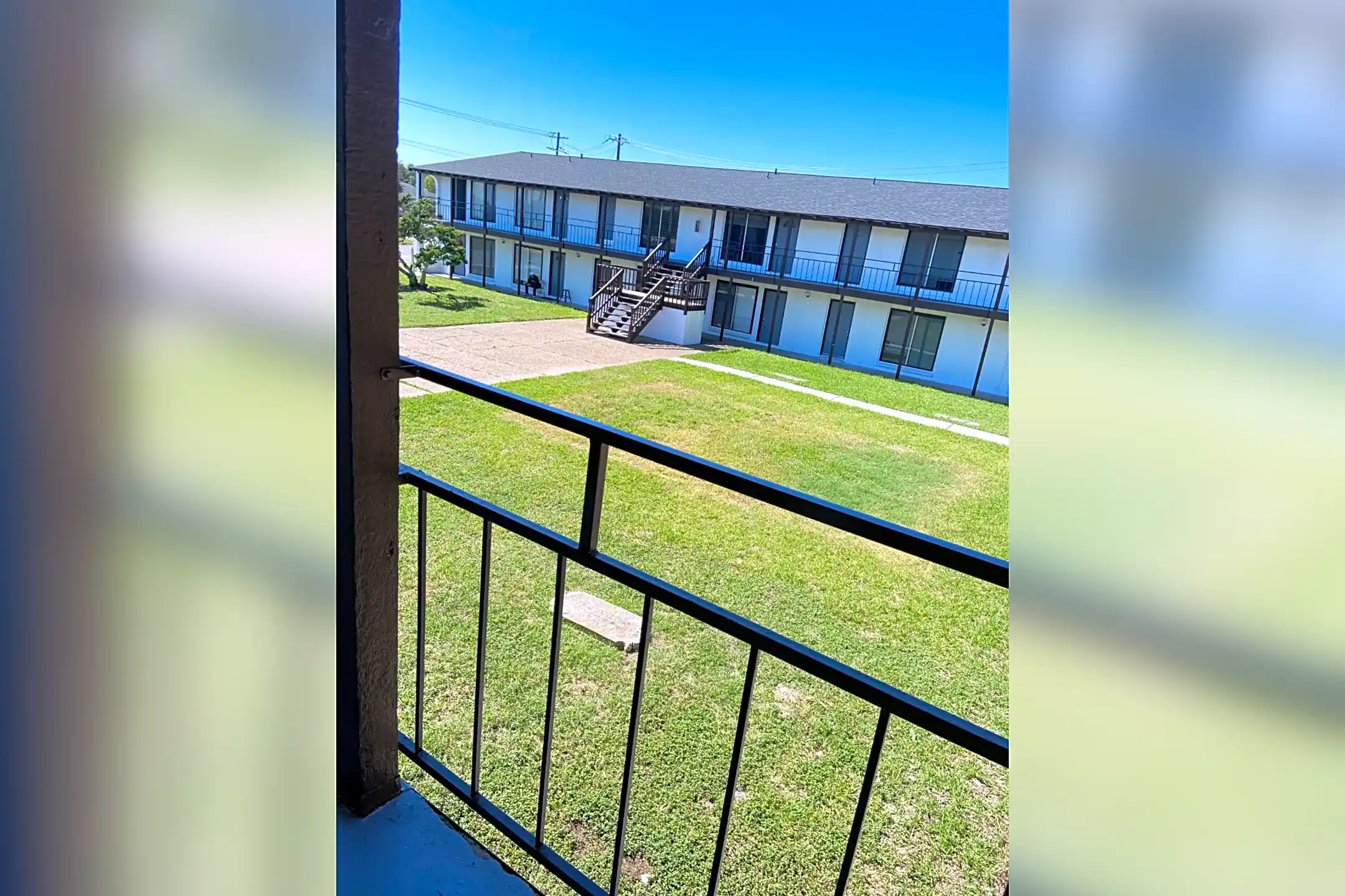 Spanish Oaks 1201 East Sinton Street Sinton, TX Apartments for Rent
