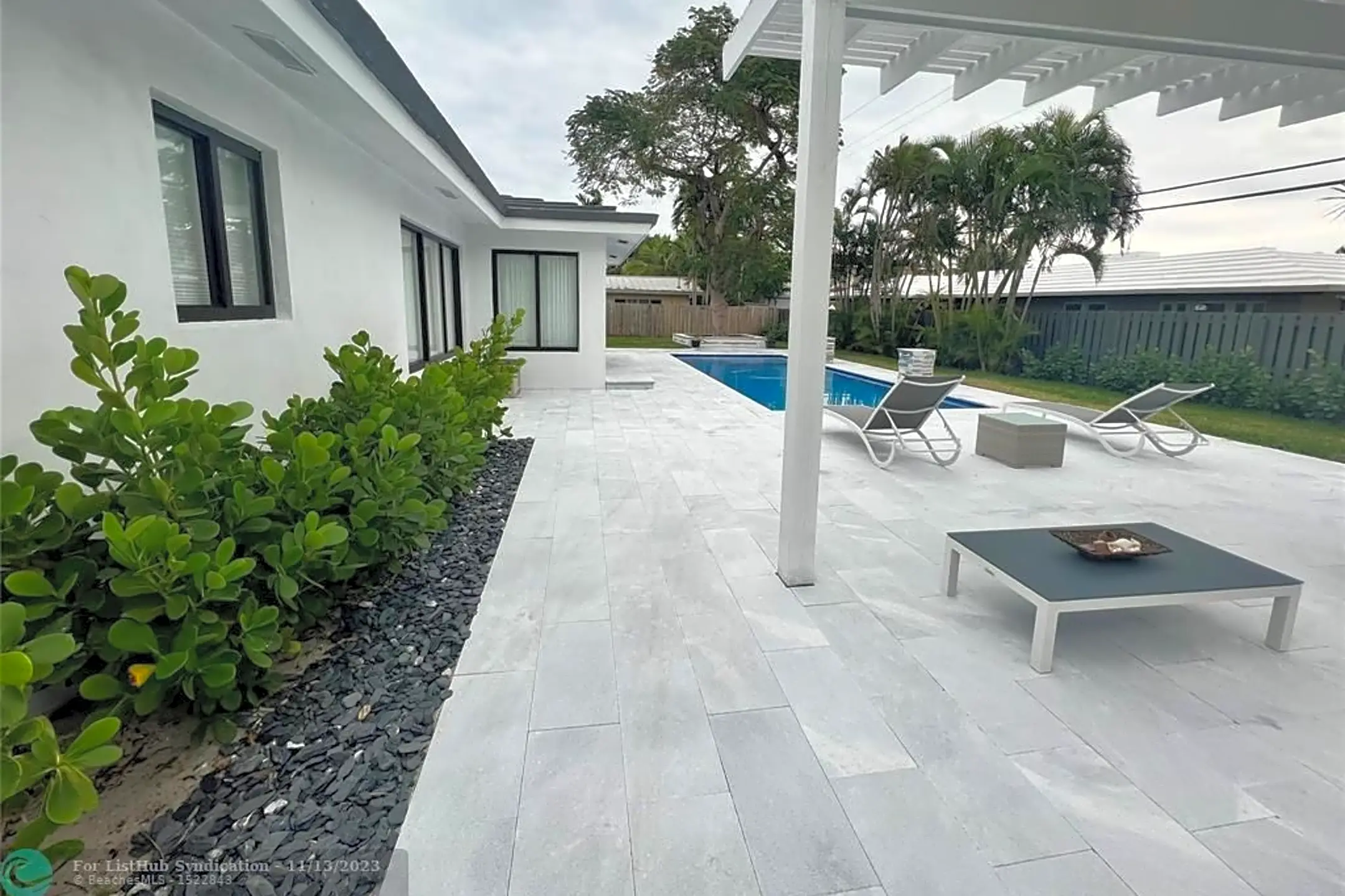 Pool - 2632 NE 29th Ct - Fort Lauderdale, FL