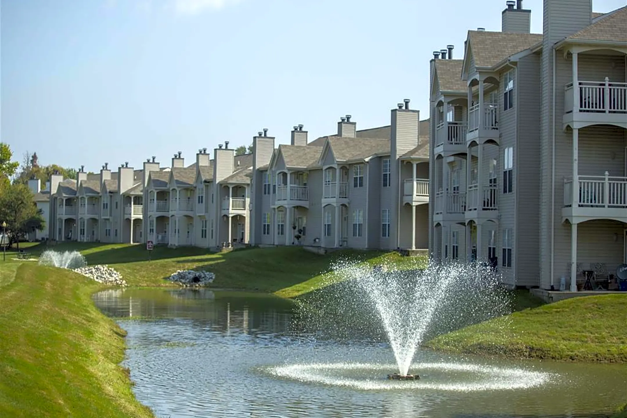 Sand Creek Apartments Fishers