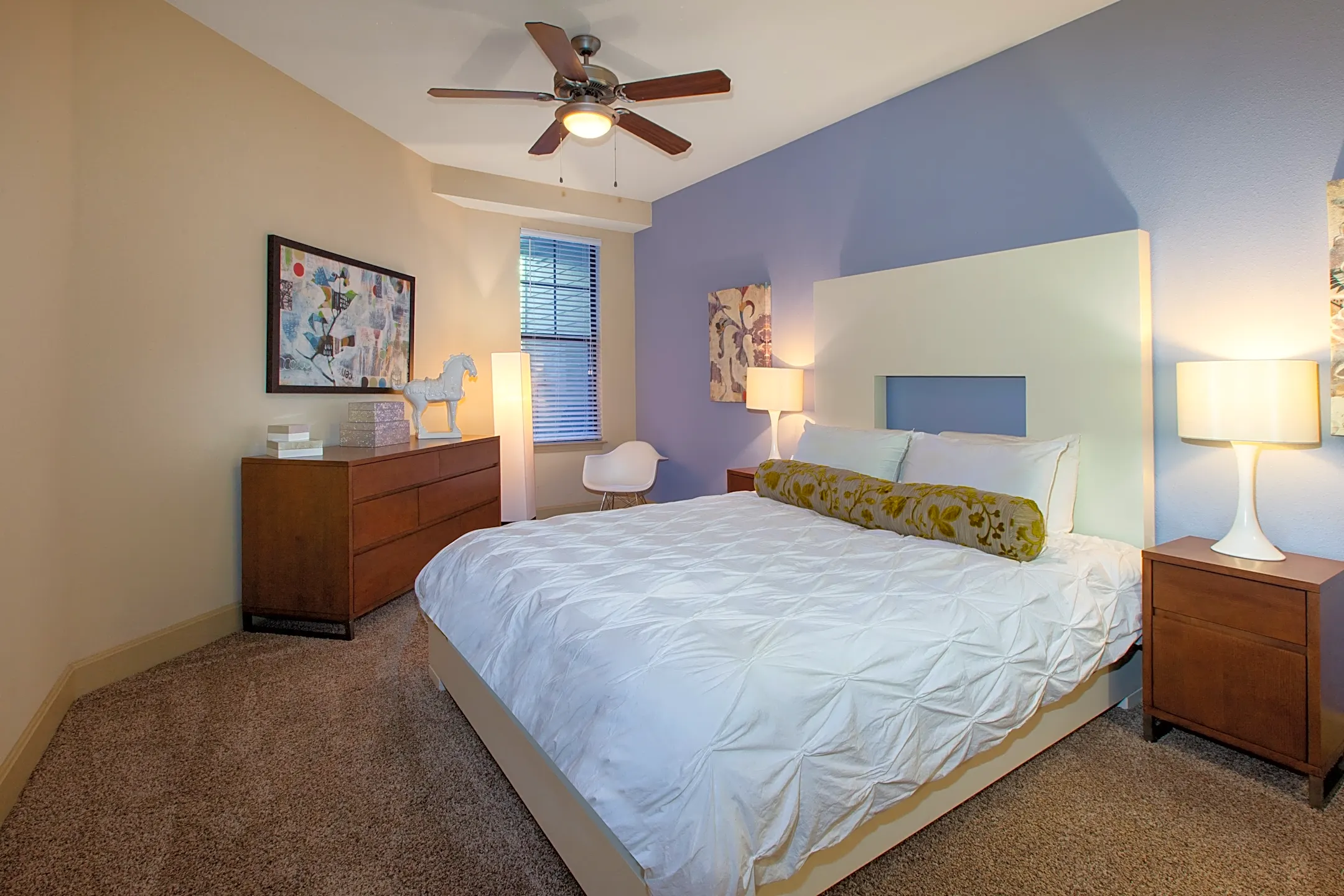 Market Station Kansas City, MO 64105