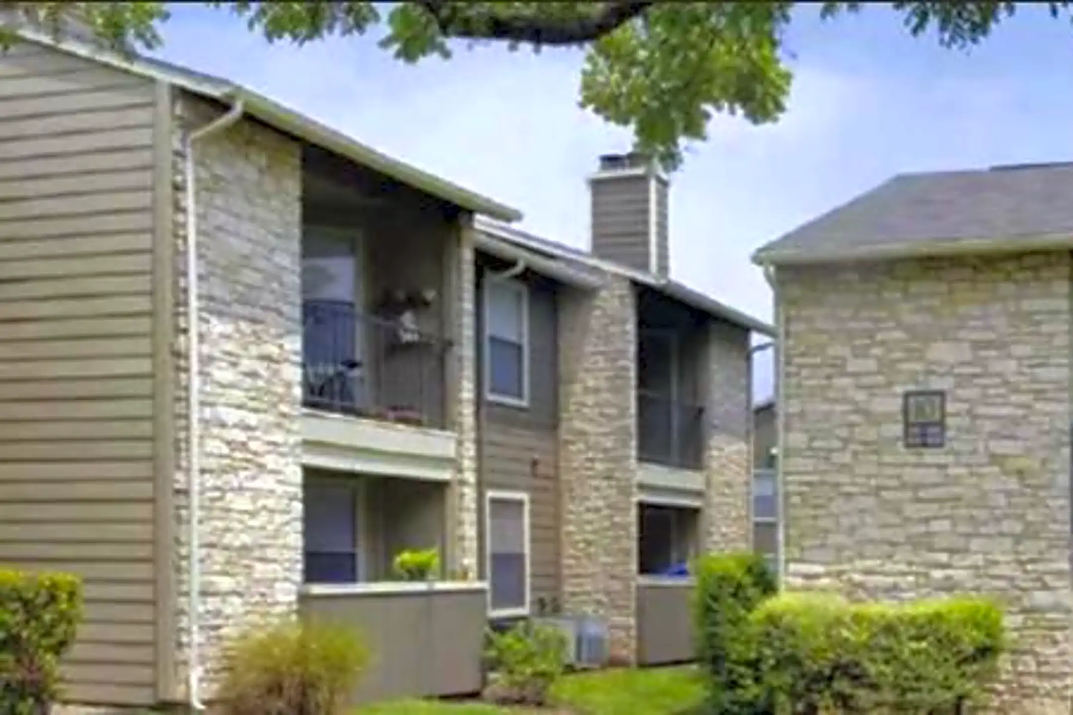 Meadows at Anderson Mill Apartments Austin, TX 78750