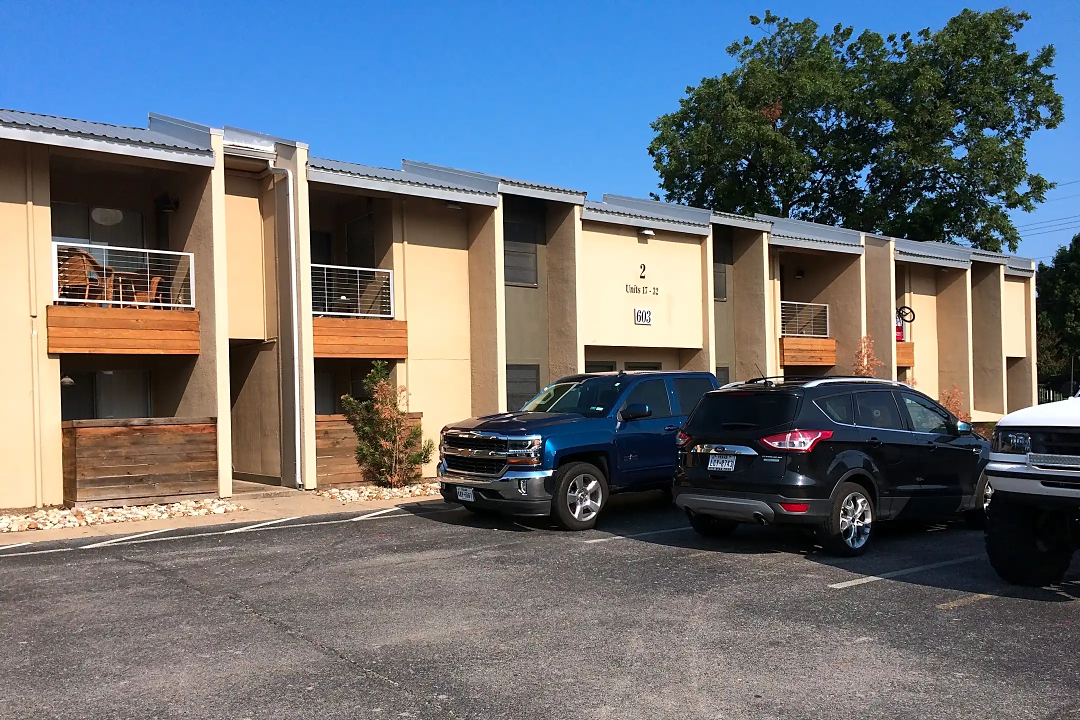 Eagles Creek Apartments Denton, TX 76201