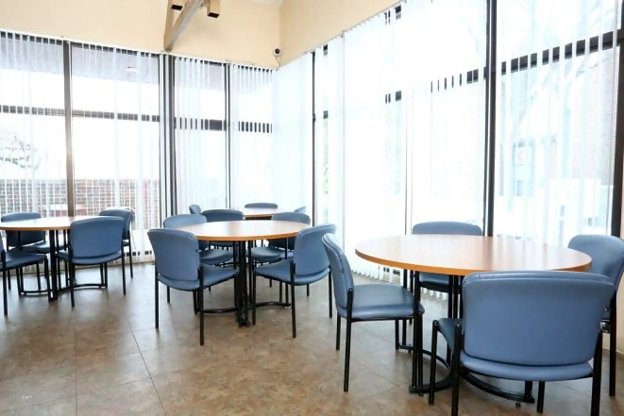 Riverfront Apartments Lansing, MI 48912