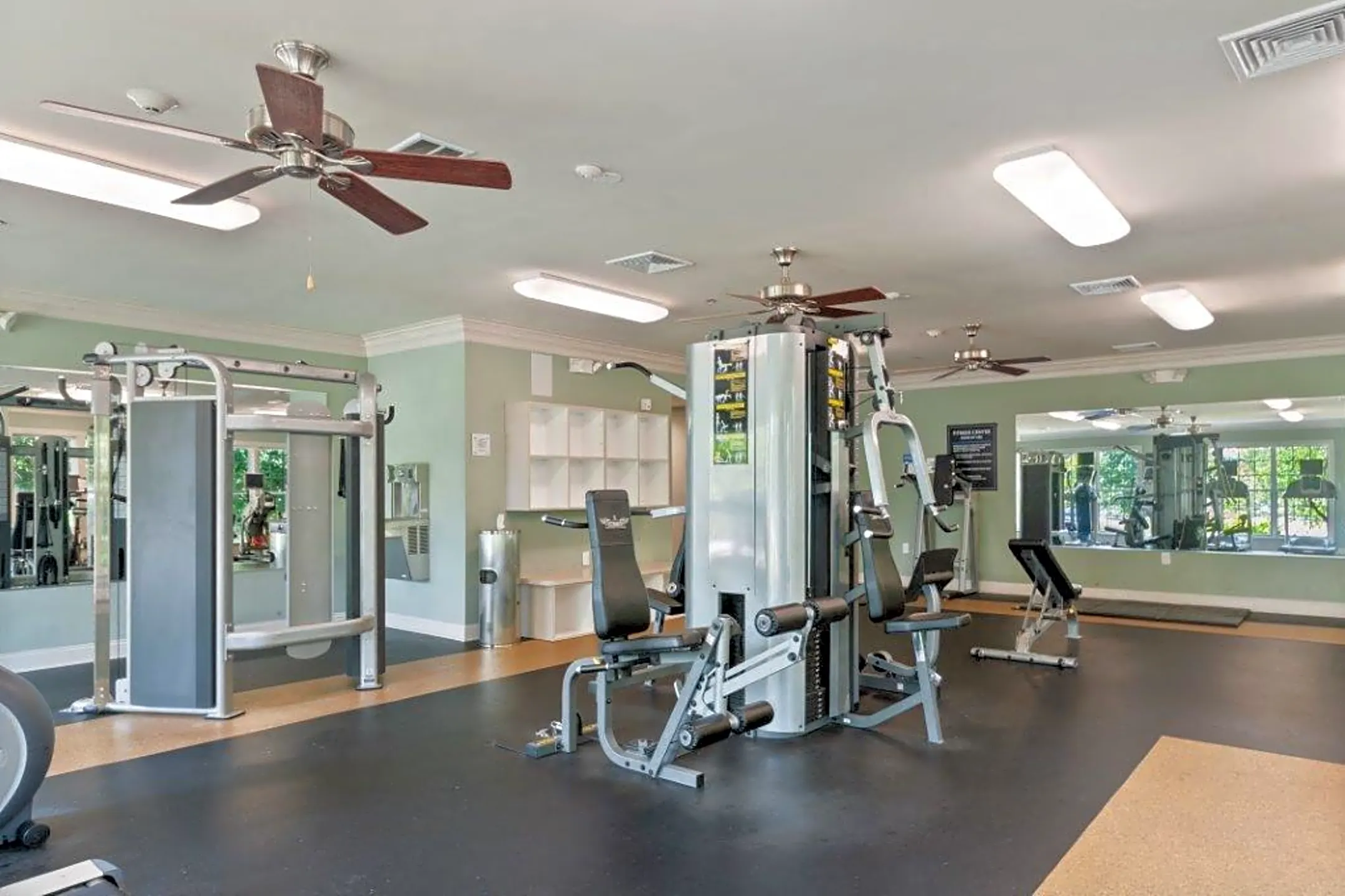 Strafford Station Apartment Homes 432 2A strafford Avenue Wayne