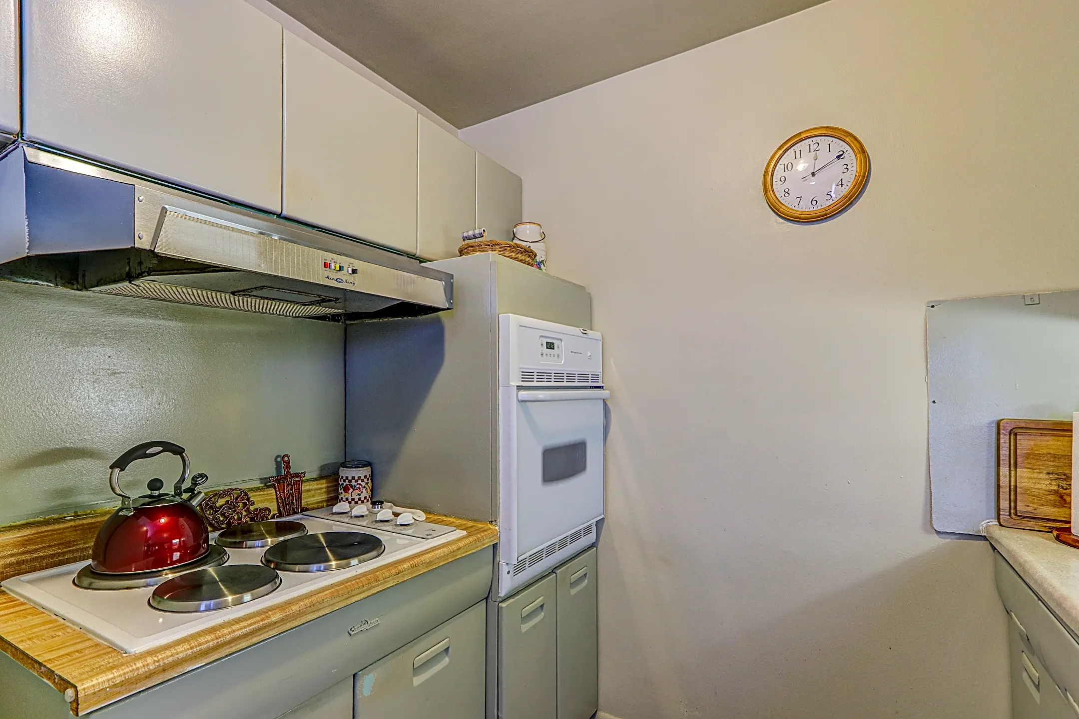 Kitchen - Village Square - Detroit, MI