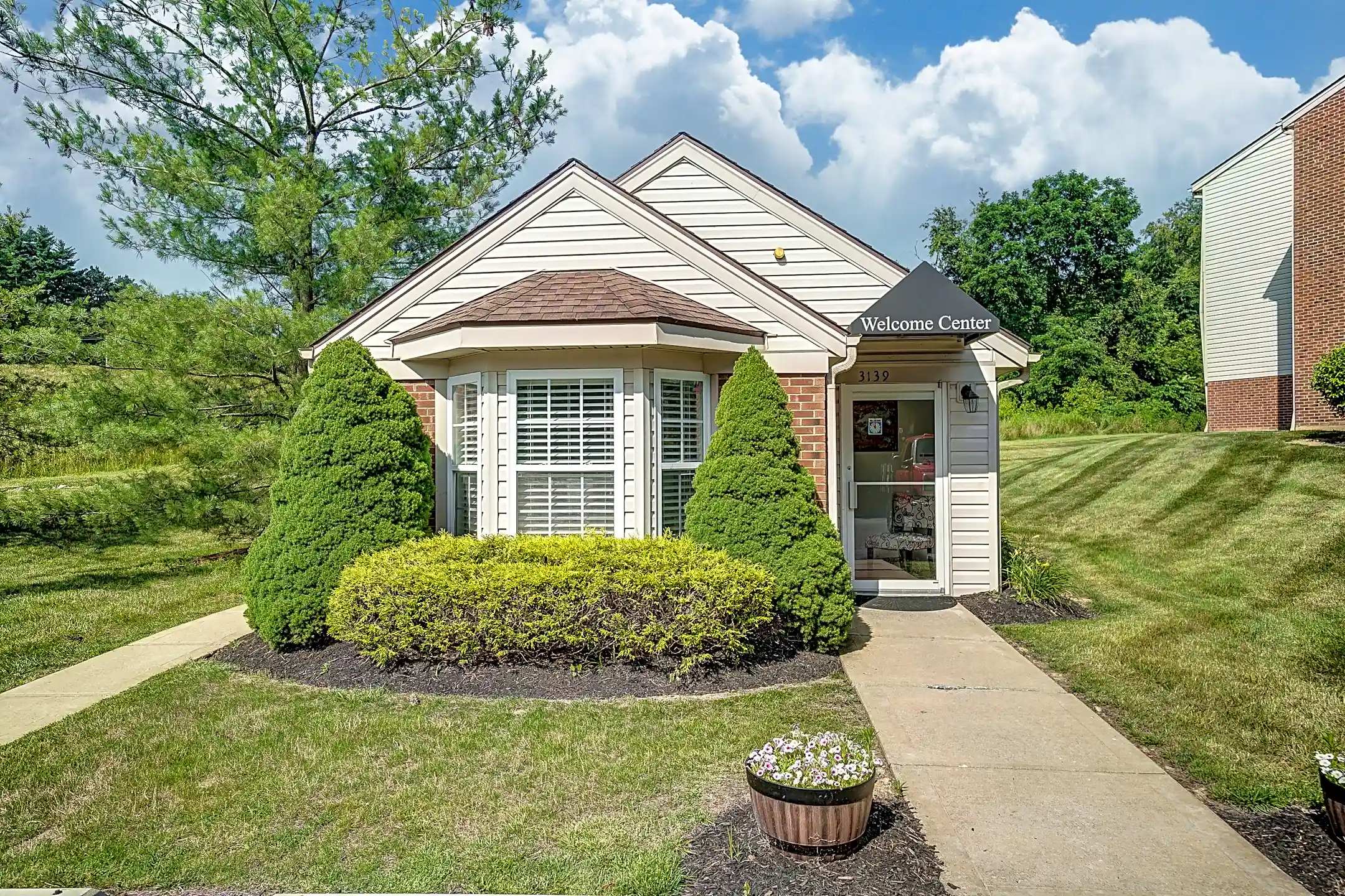 Sandhurst 3139 Sandhurst Dr Zanesville, OH Apartments for Rent Rent.