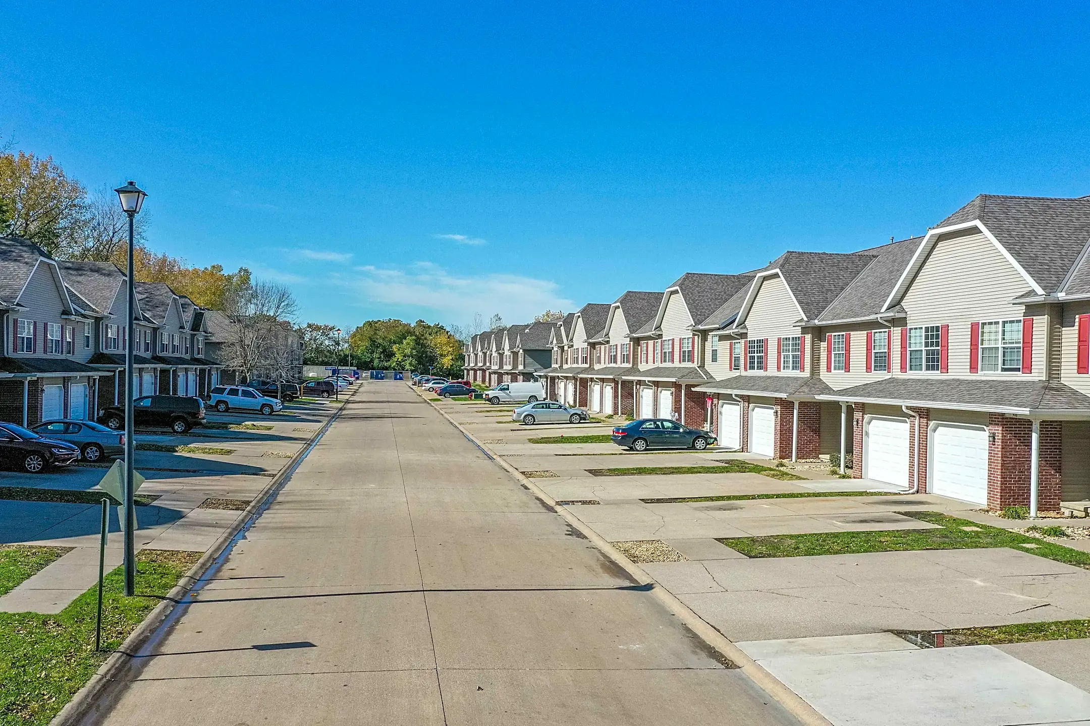 Rock River Townhomes 900 Crampton Ave Carbon Cliff, IL Apartments