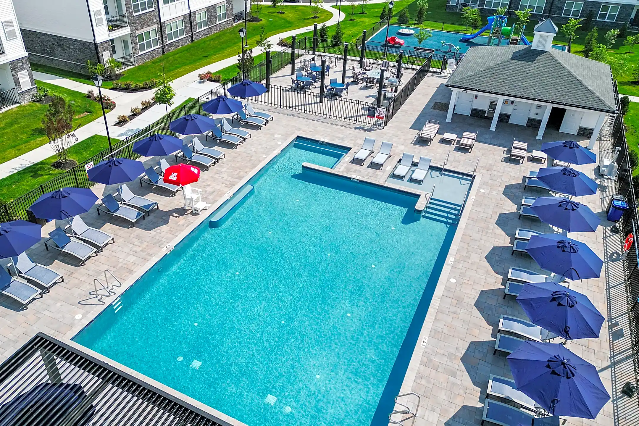 Camelot at Toms River 635 Bay Avenue Toms River, NJ Apartments for