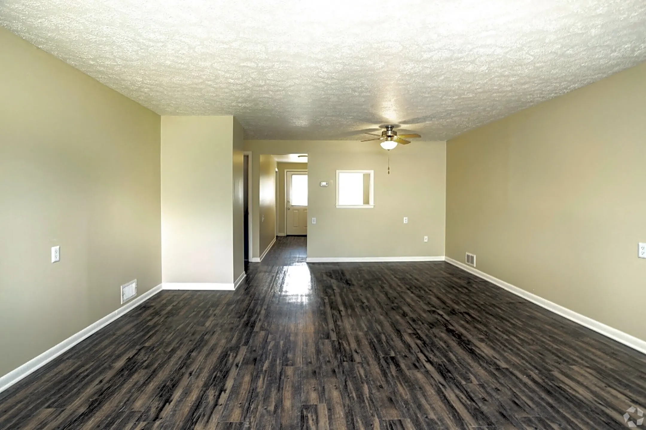 Willowbrooke Manor 396 Willowbrooke Dr Brockport, NY Apartments for