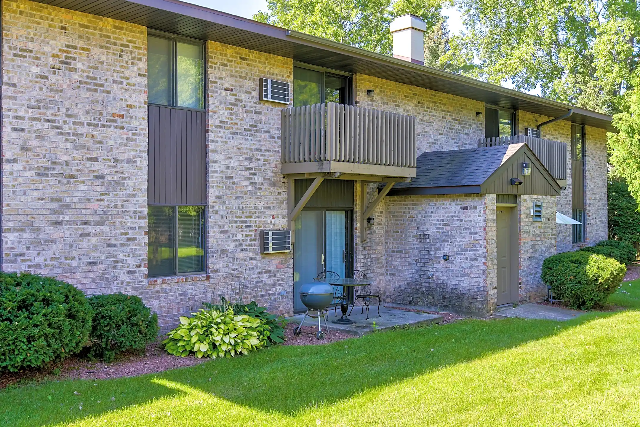 Spencer Village Apartments 51 Spencer Village Ct Appleton, WI for Rent Rent.