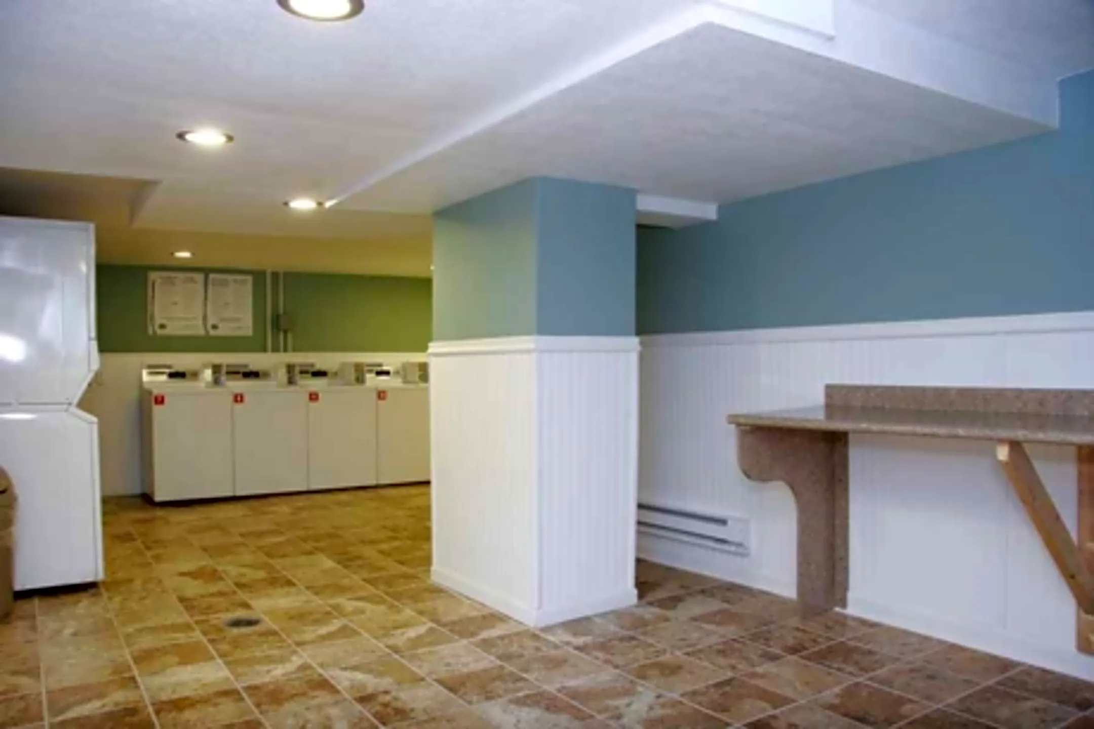 Highland Legends Apartments 7151 Quebec St Commerce City, CO