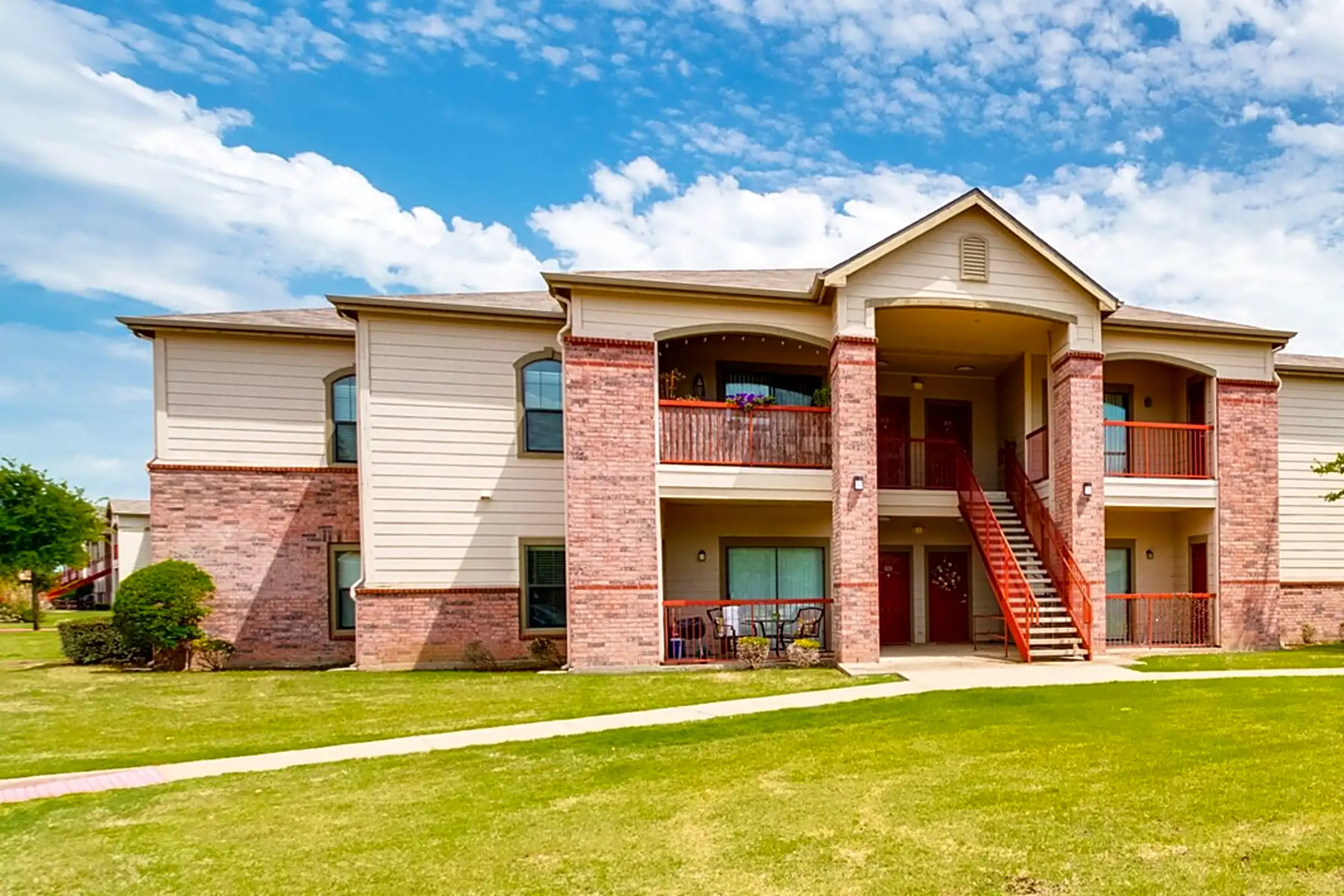 Bradford Place Apartments Commerce, TX 75428