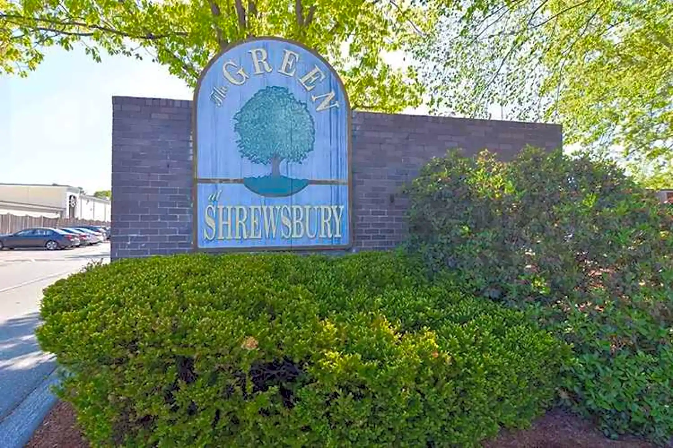 48 Shrewsbury Green Dr Condos Shrewsbury, MA 01545