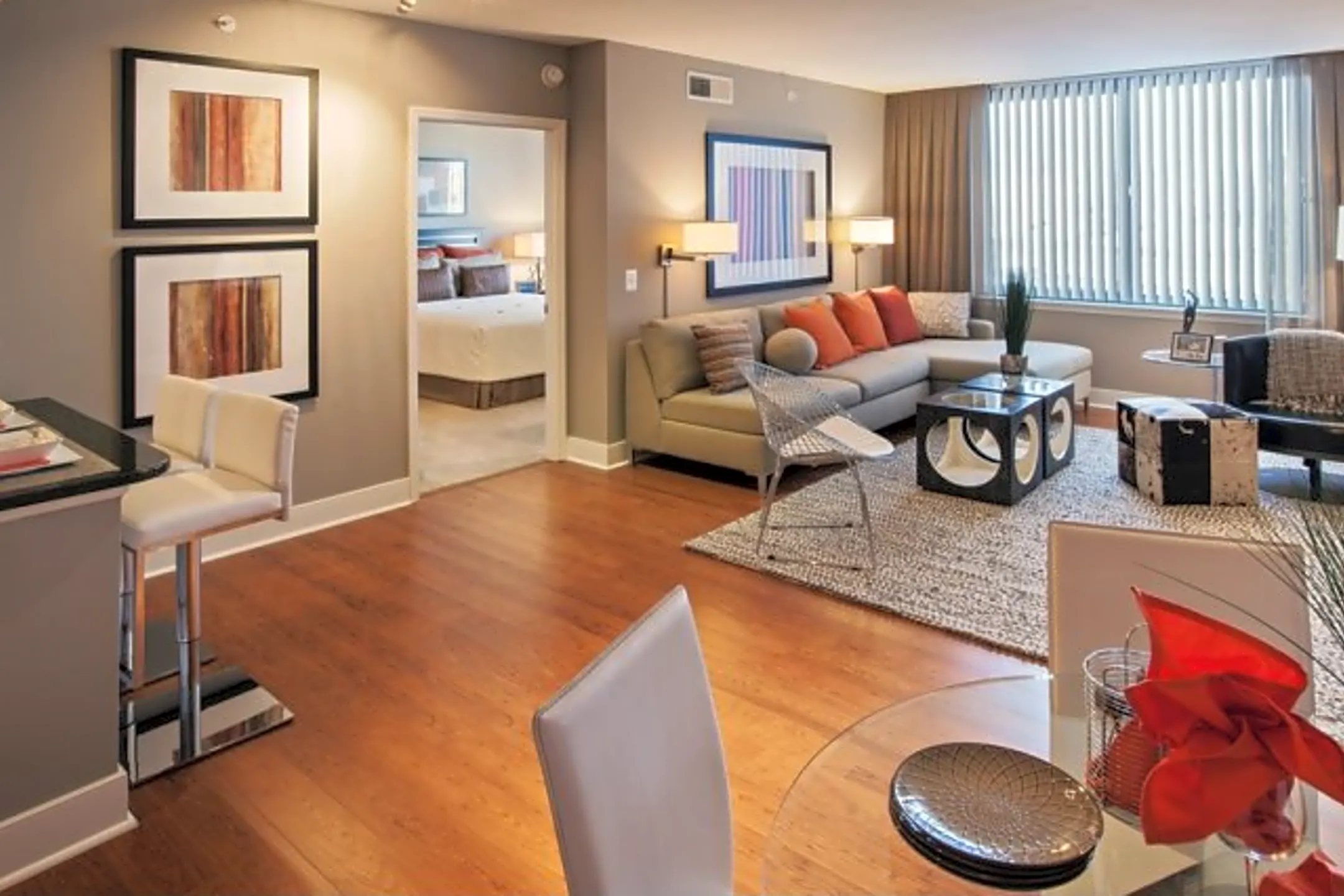 Living Room - Meridian at Mount Vernon Triangle - Washington, DC
