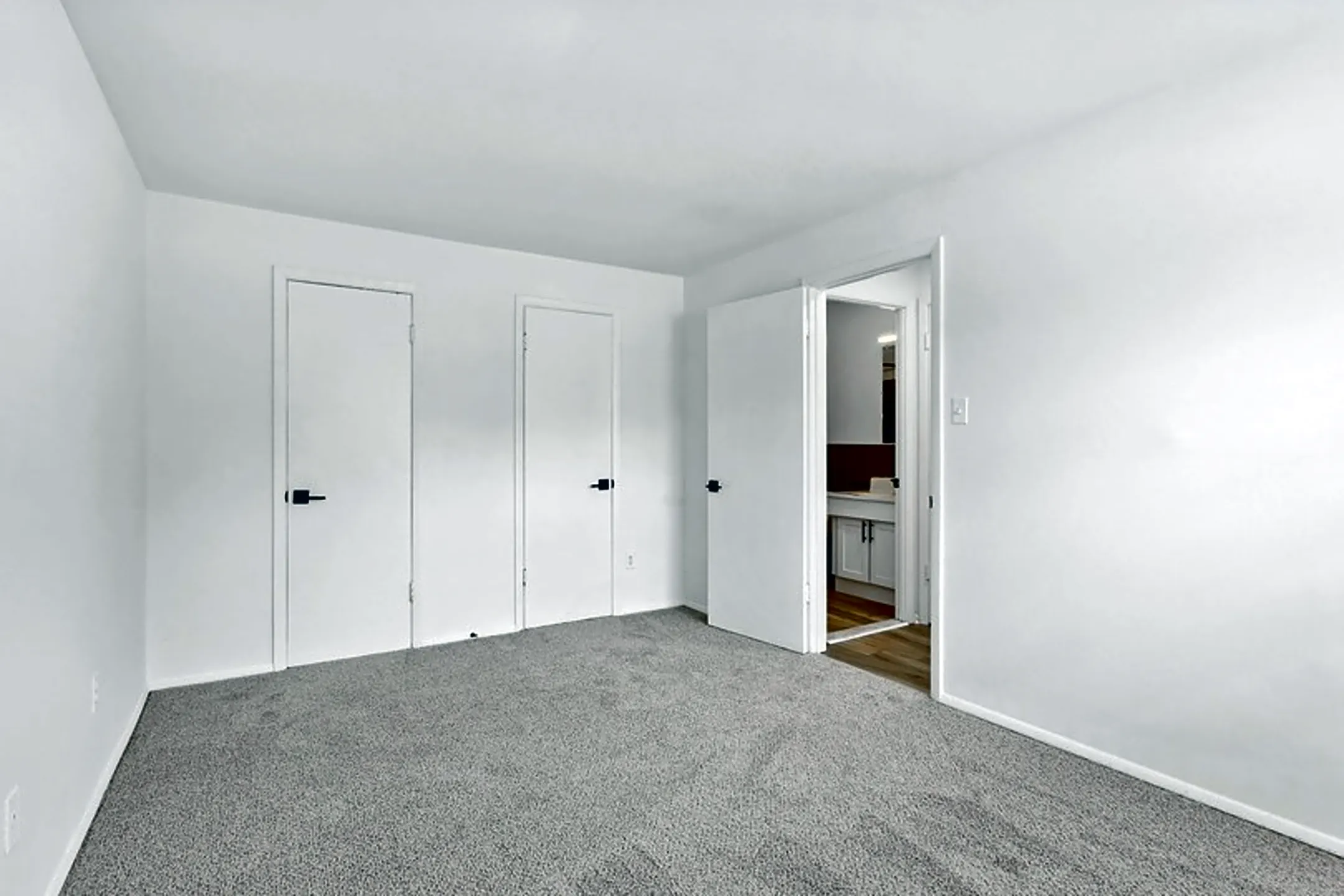 Oakleigh Apartments 1803 Cobourg Ct Parkville, MD Apartments for