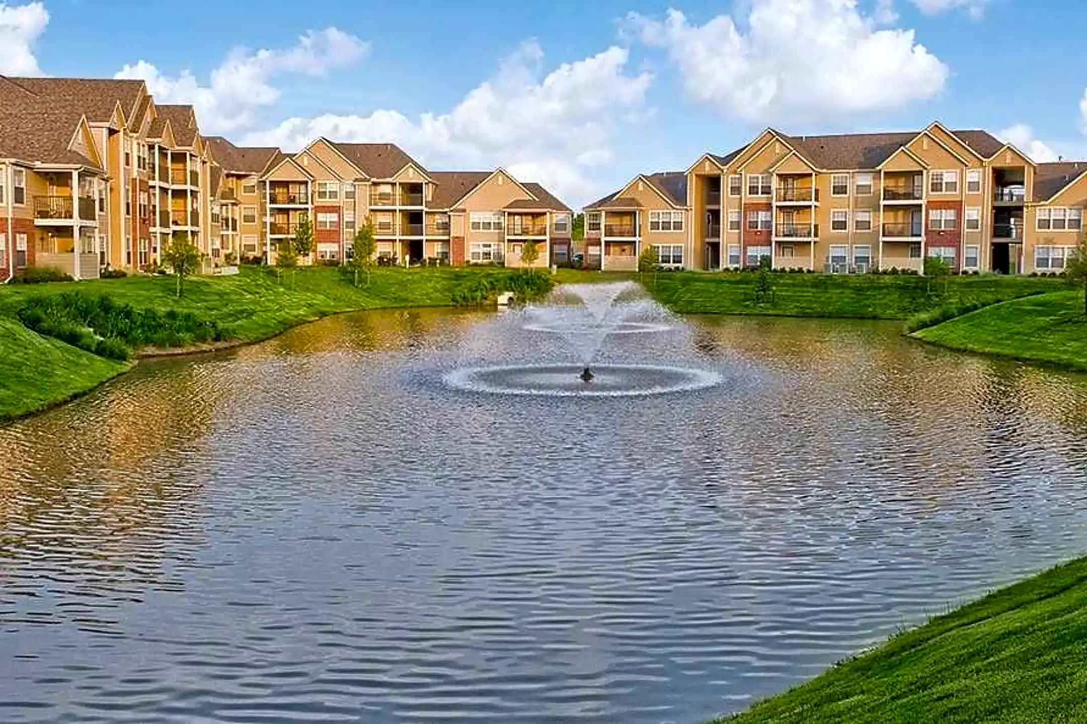 Building - The Villas At Aspen Park - Broken Arrow, OK
