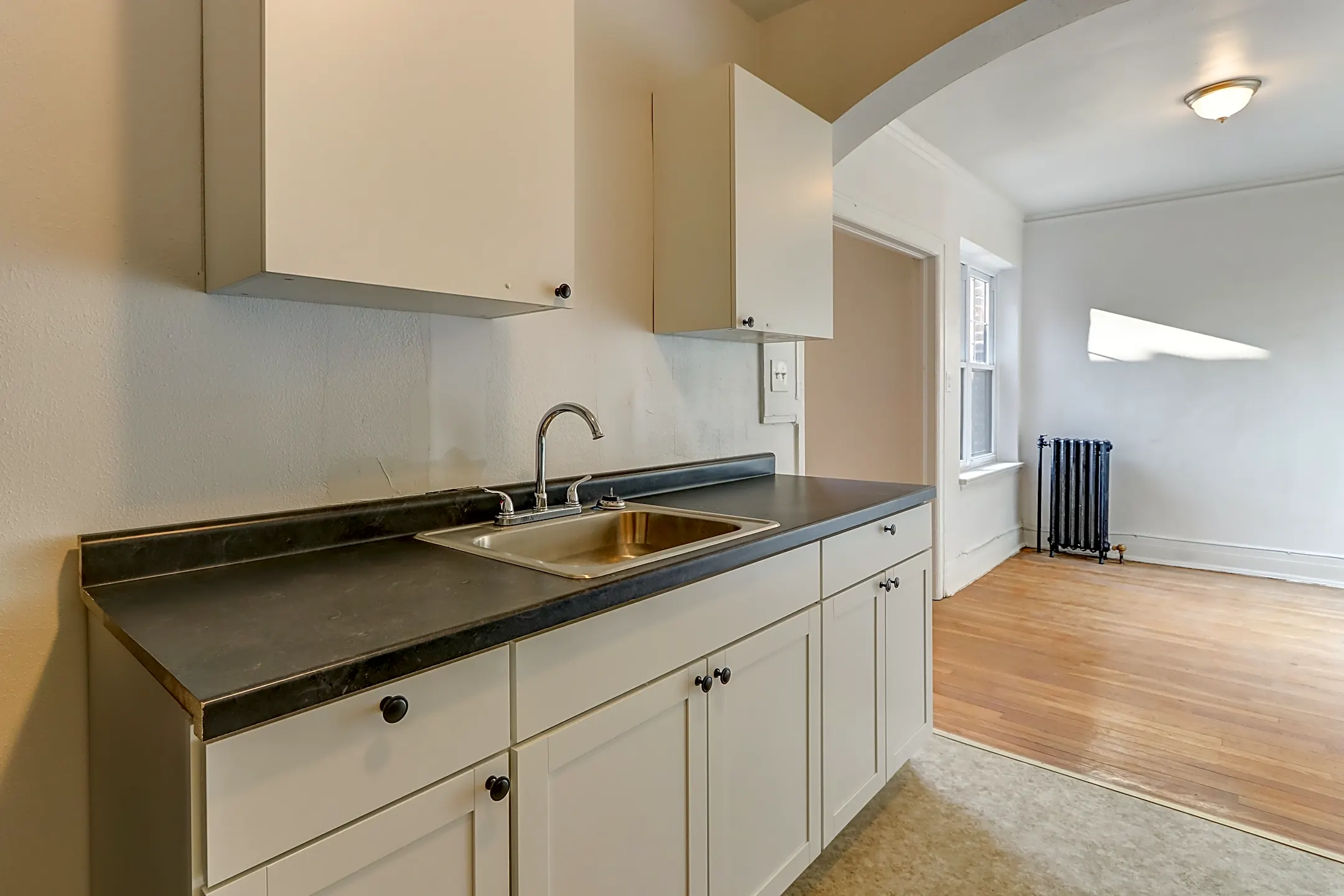 Manning Manor 2258 W Grand Blvd Detroit, MI Apartments for Rent Rent.