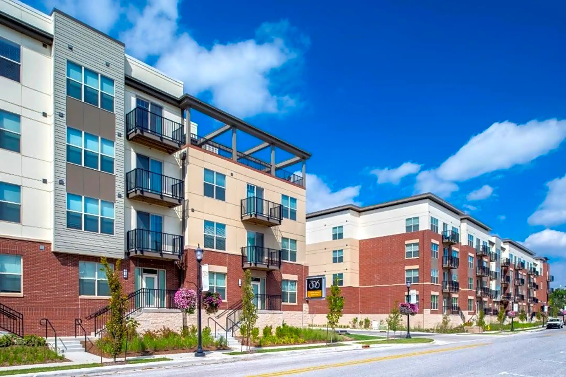 Riverfront Apartments Kokomo