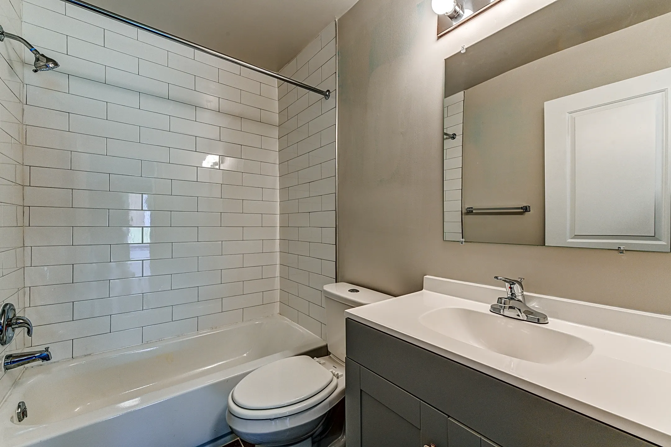 Bathroom - Meadowview Apartments. - Pennsville, NJ