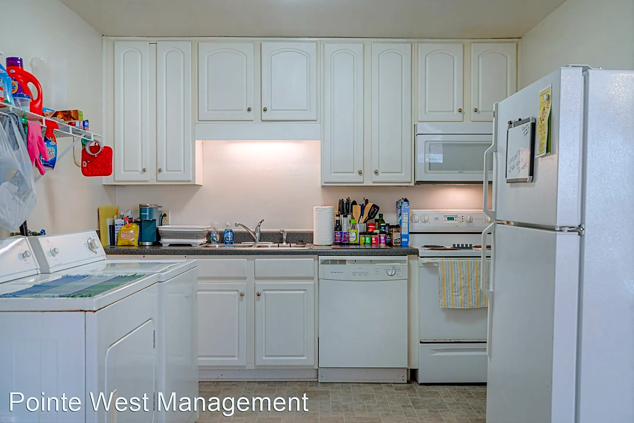 Kitchen - 300 McDonald Street Apartments - Blacksburg, VA
