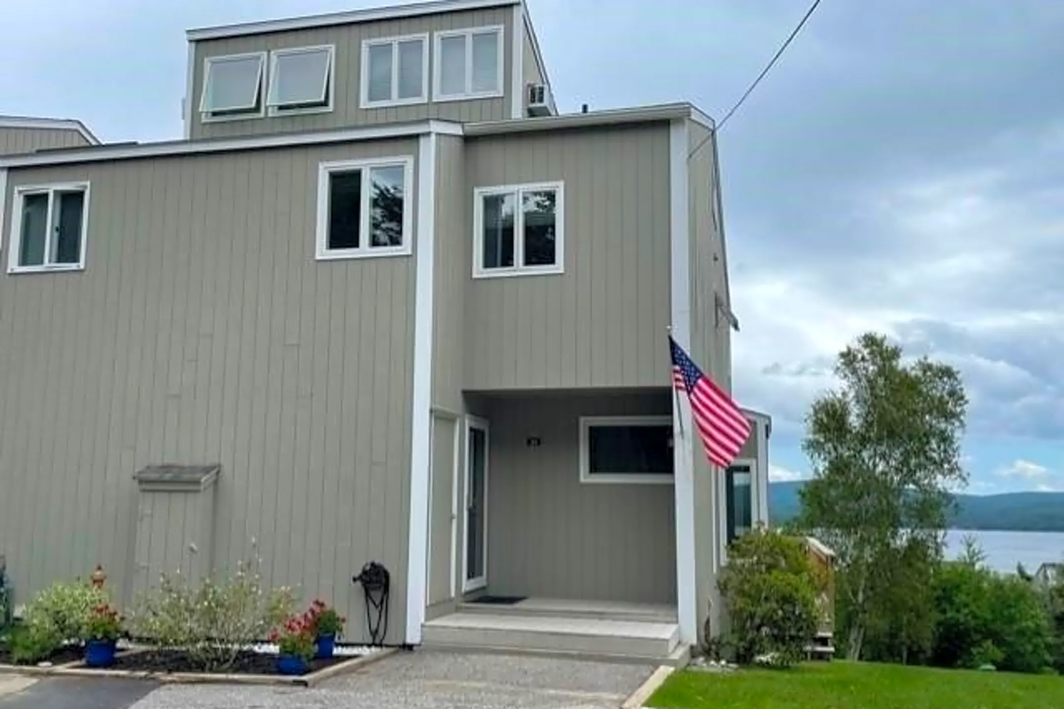 51 Skijor Steppe Upper 51 Sunapee, NH Townhomes for Rent Rent.