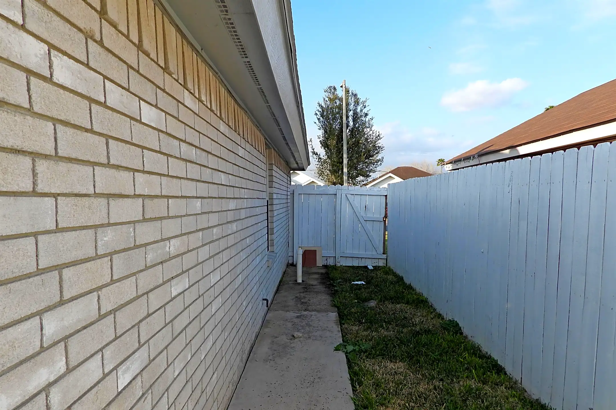 3277 Los Arcos Cir Weslaco, TX Houses for Rent Rent.