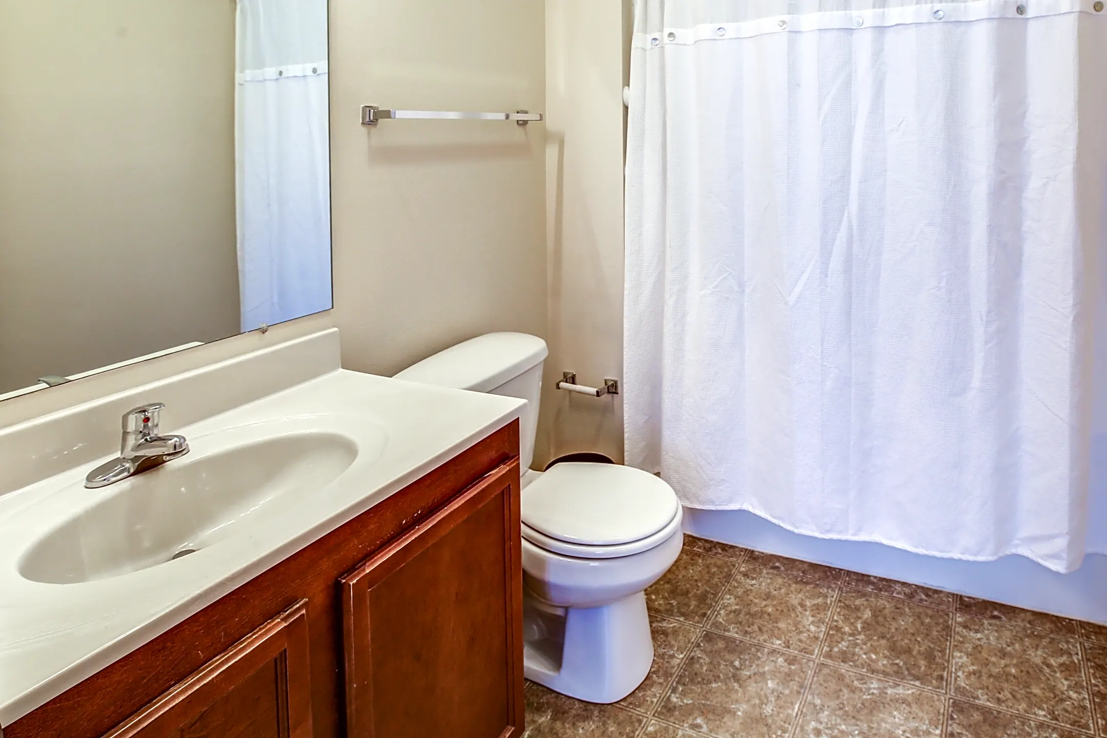 Bathroom - The Reserve Apartments & Townhomes - Evansville, IN