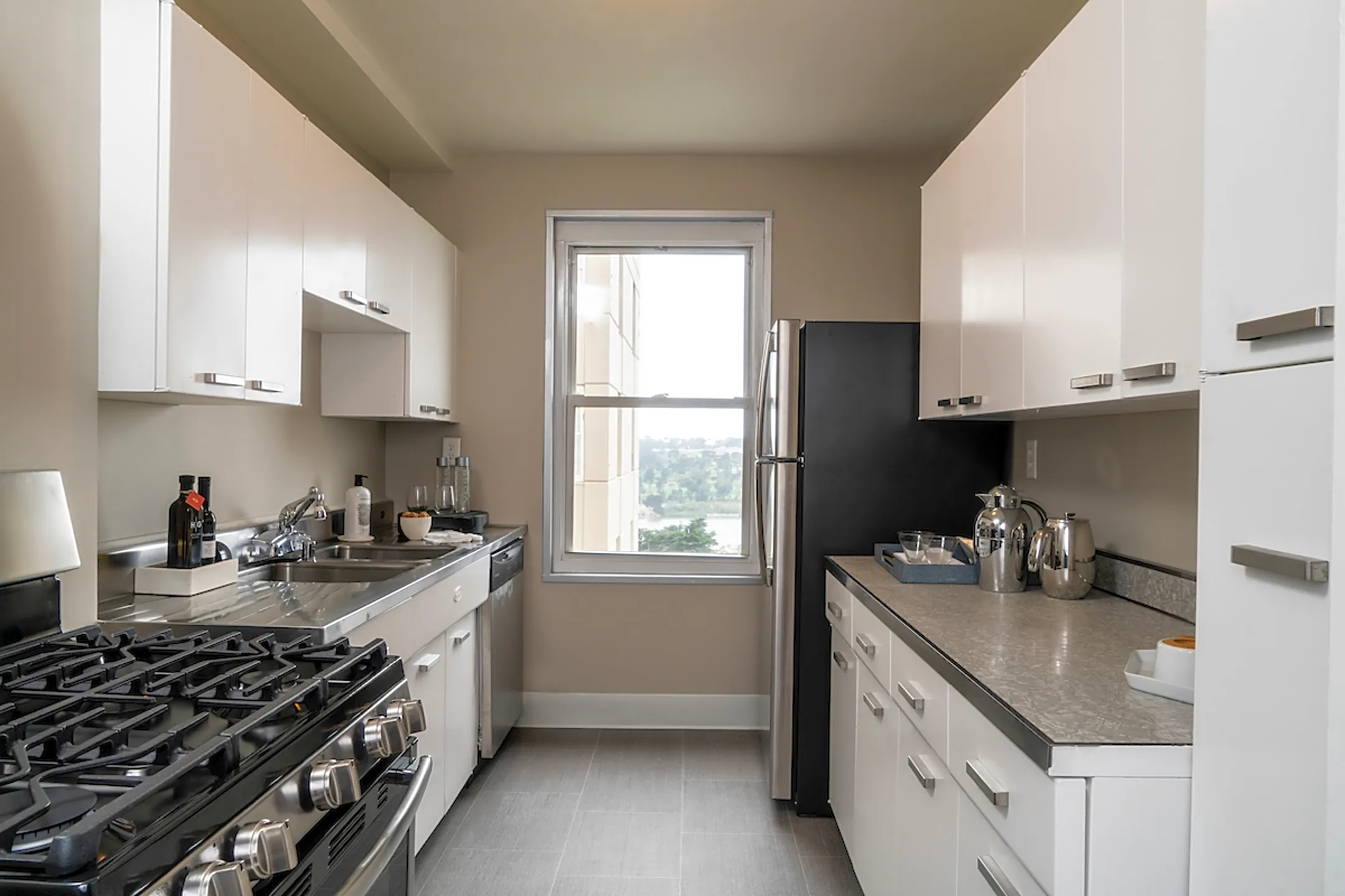 Kitchen - Parkmerced Apartments - San Francisco, CA