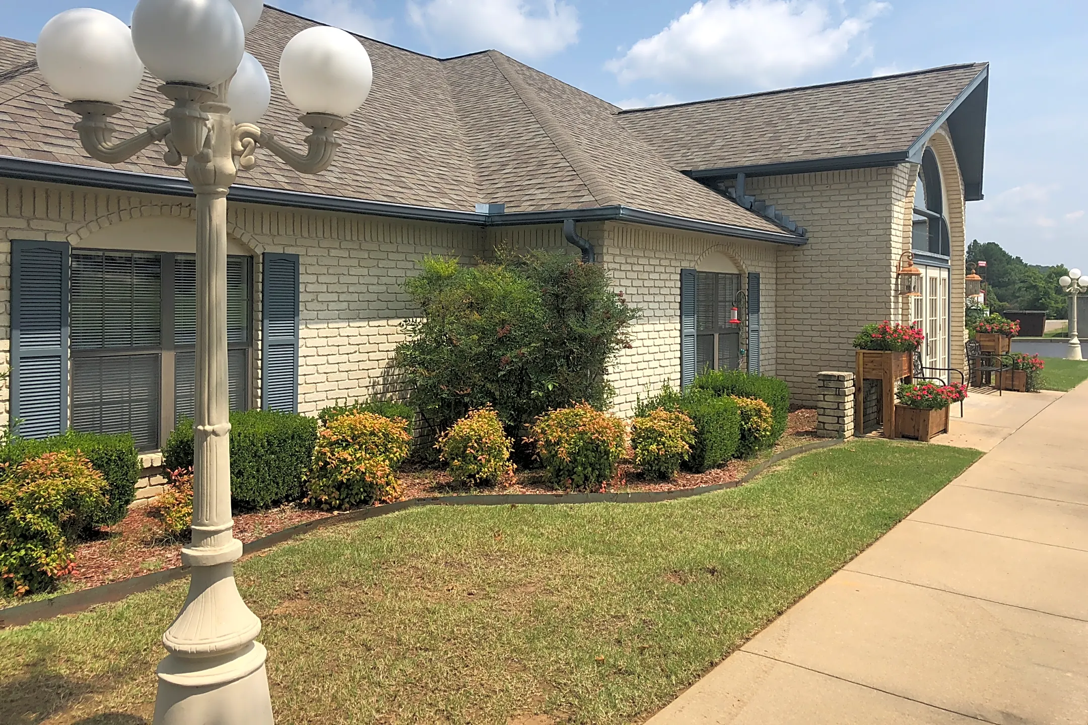 Golden Years Retirement Village Apartments Greenwood, AR 72936