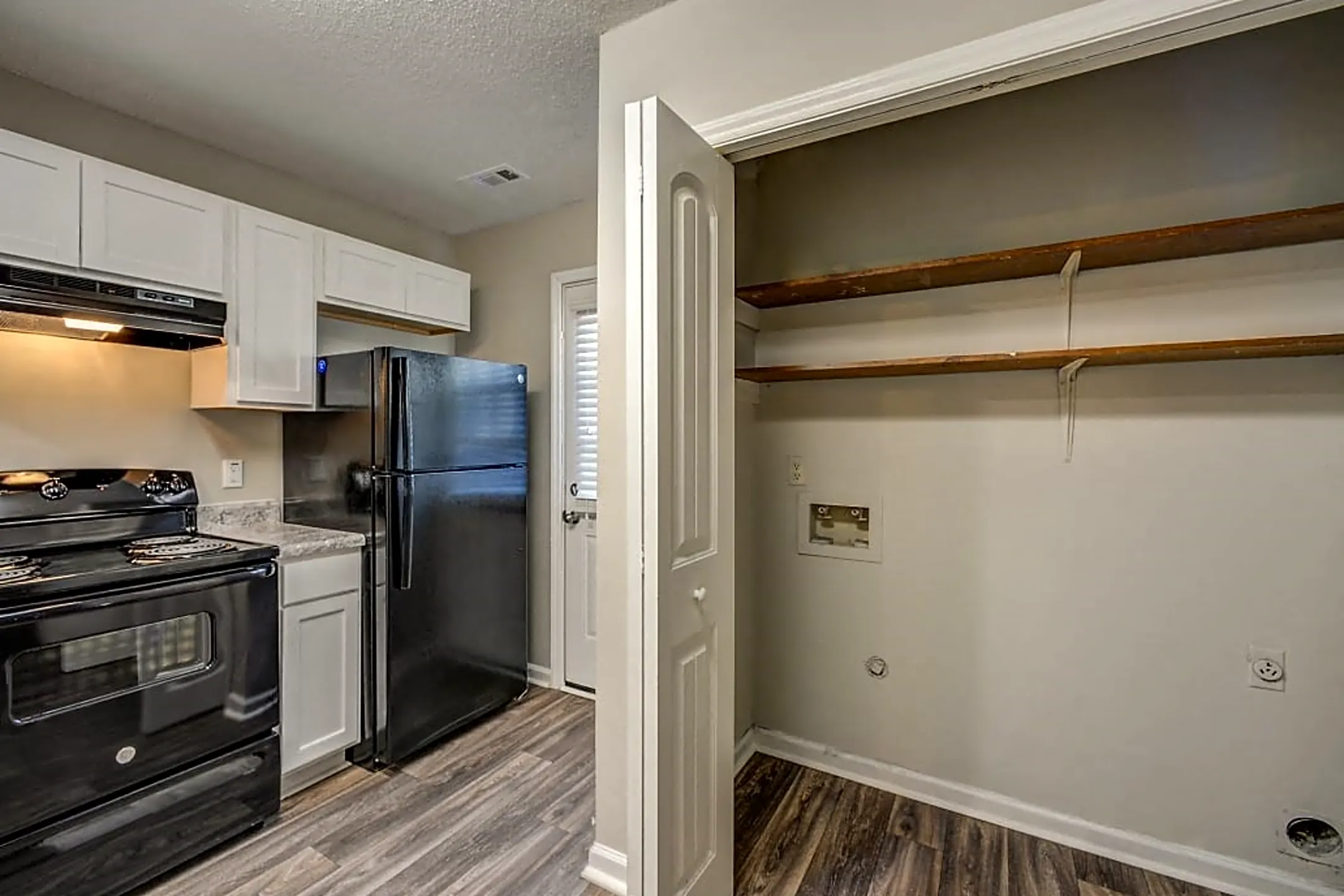 Forest Edge Townhomes Raleigh, NC 27610