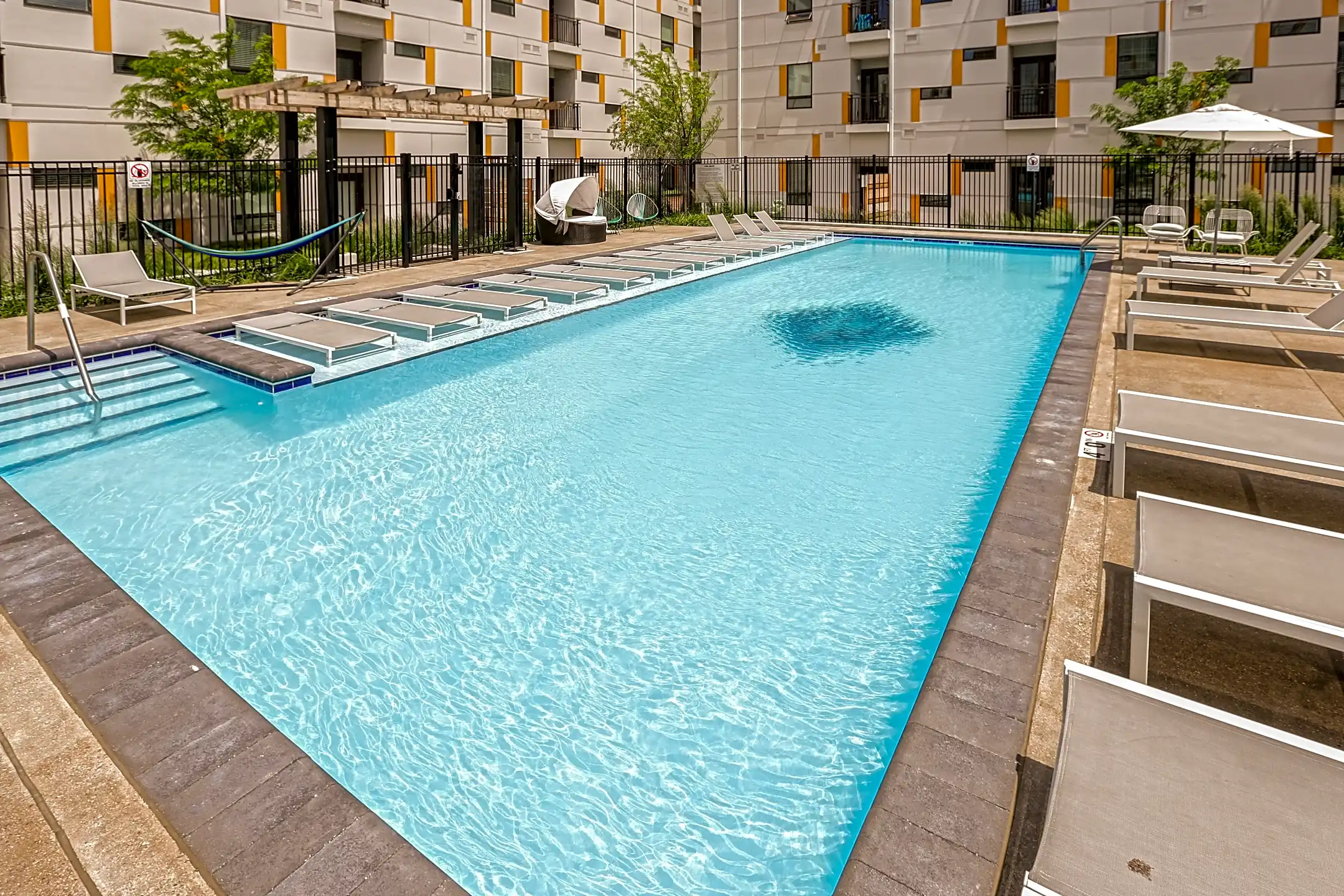 Lockerbie Lofts 640 E Michigan St Indianapolis, IN Apartments for