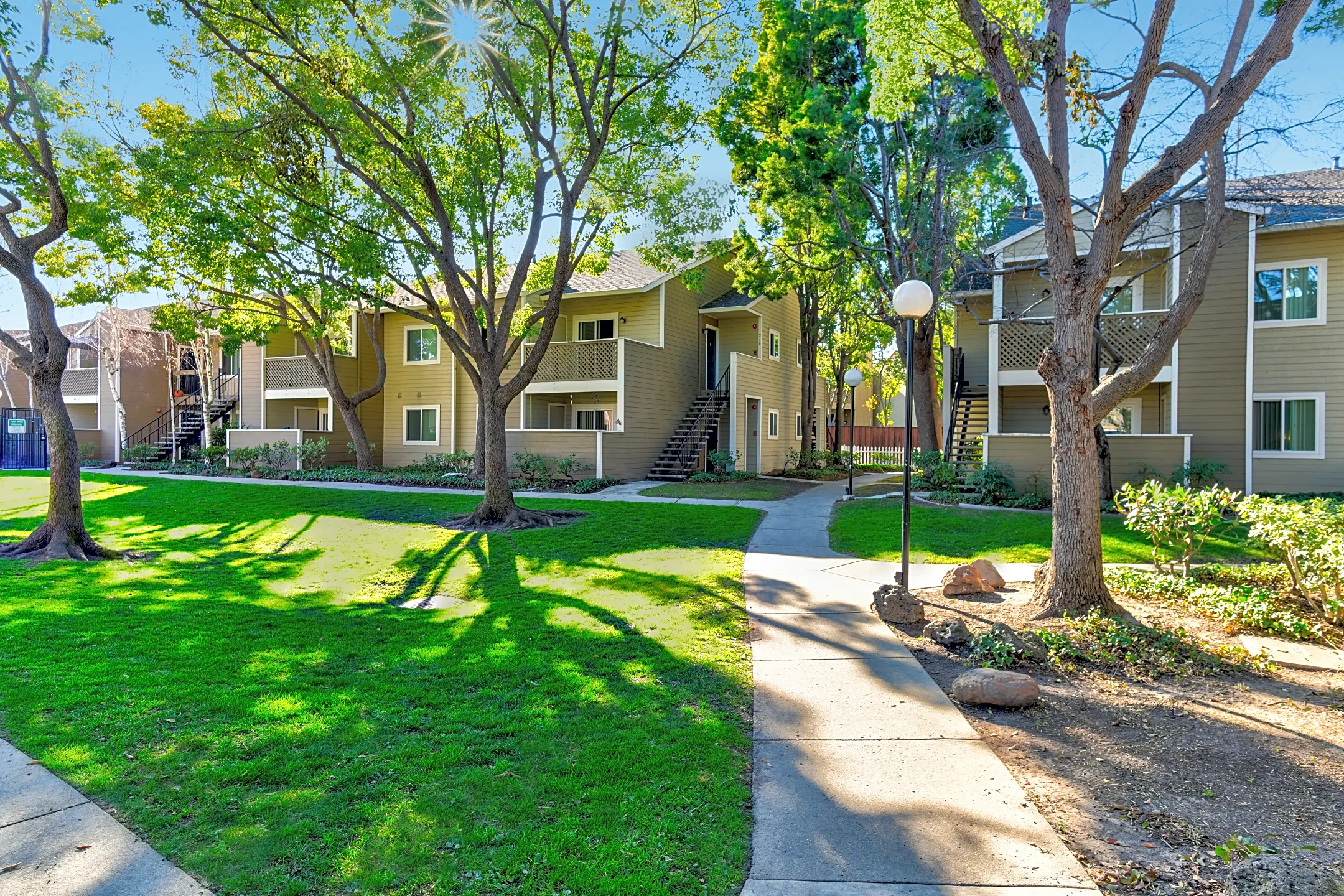 Woodcreek Apartments - Fremont, CA 94538