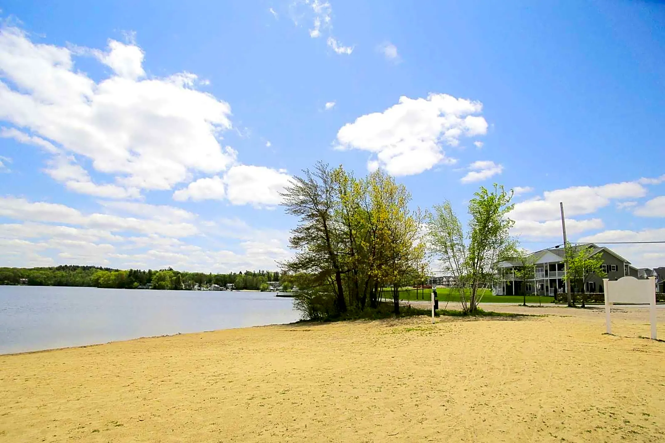 Emerald Place at Lake Whalom Apartments - Lunenburg, MA 01462