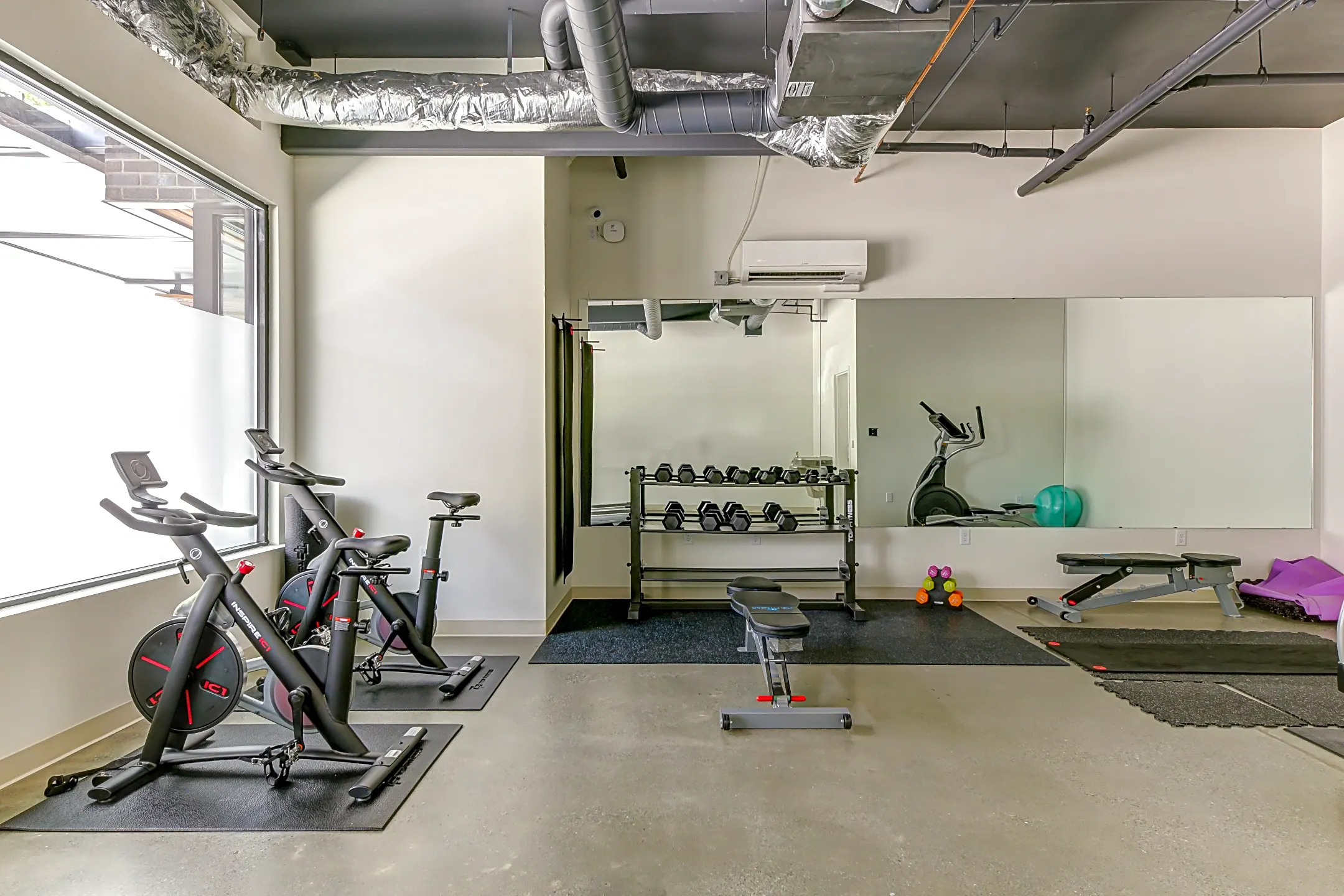 Fitness Weight Room - Ori Stone Way Apartments - Seattle, WA